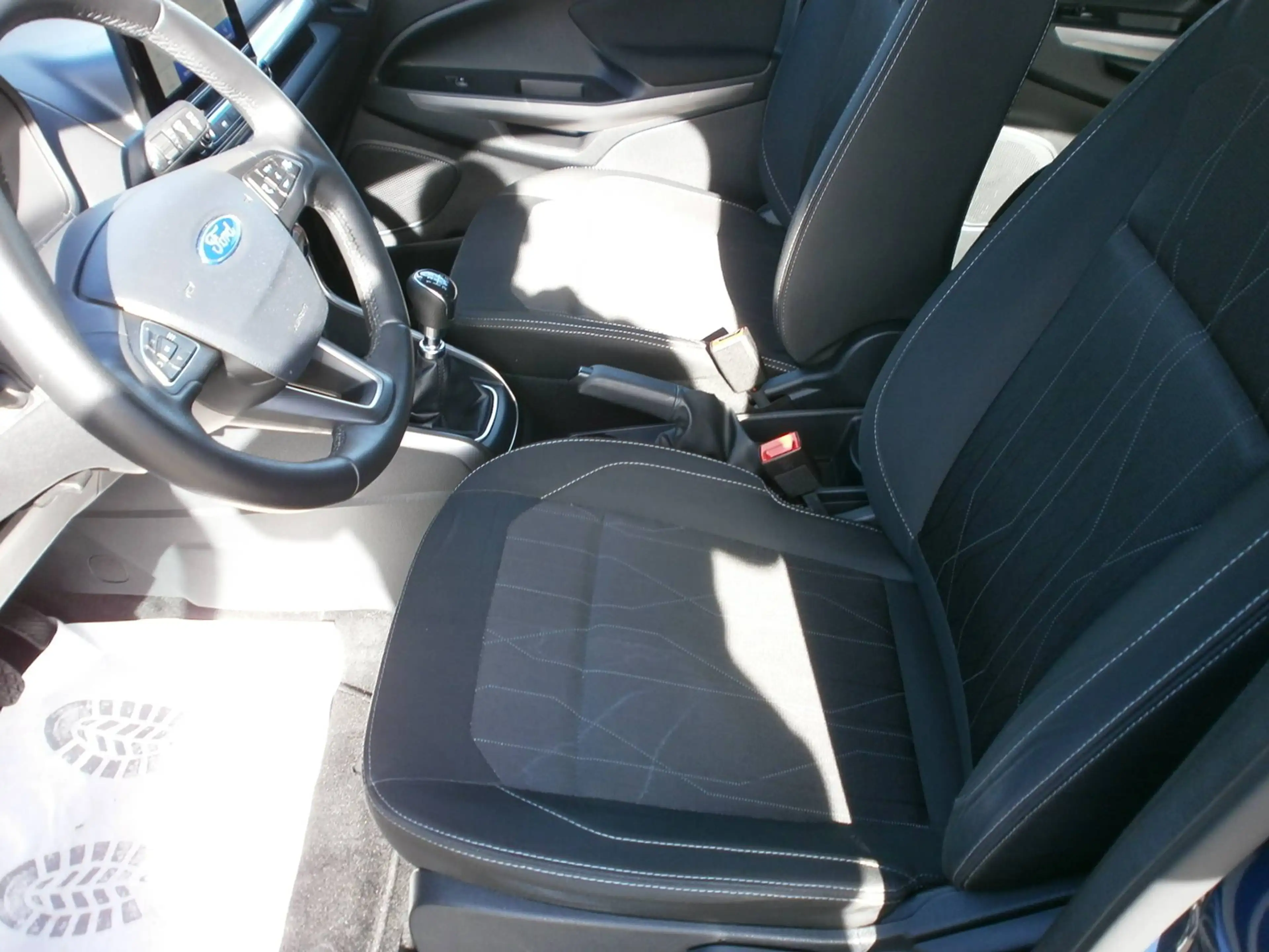 Ford EcoSport Trend , Navi — photo 9