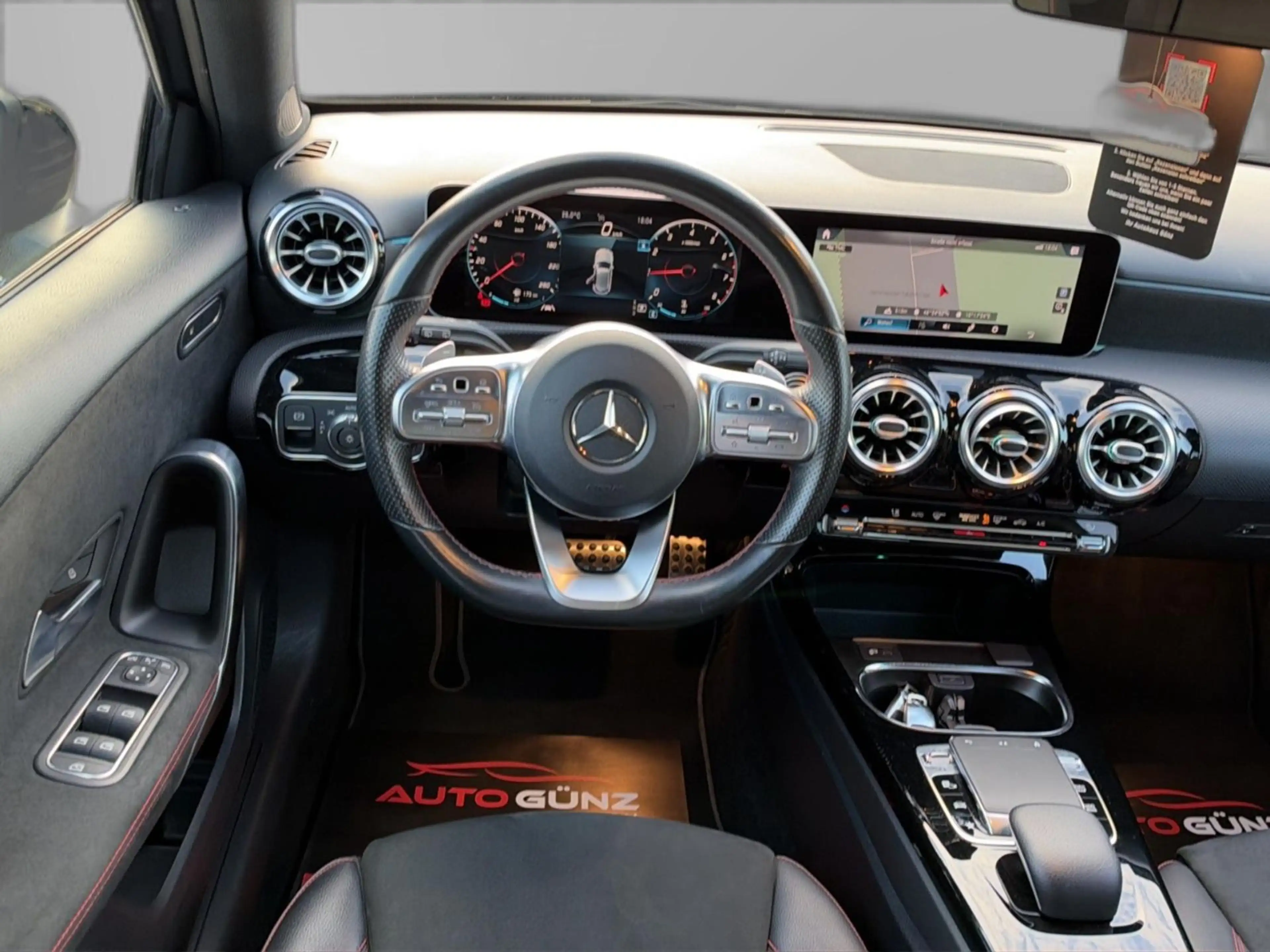 Mercedes-Benz A 250 AMG Line Aut. *MBUX-Led-Cam-ACC-19Zoll* — photo 11