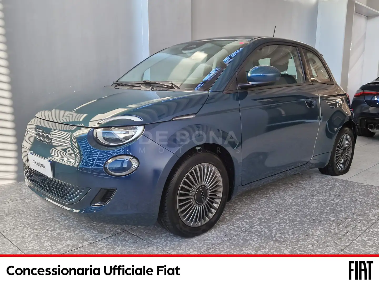 Fiat 500e 3+1 42 kwh icon Modrá - 1