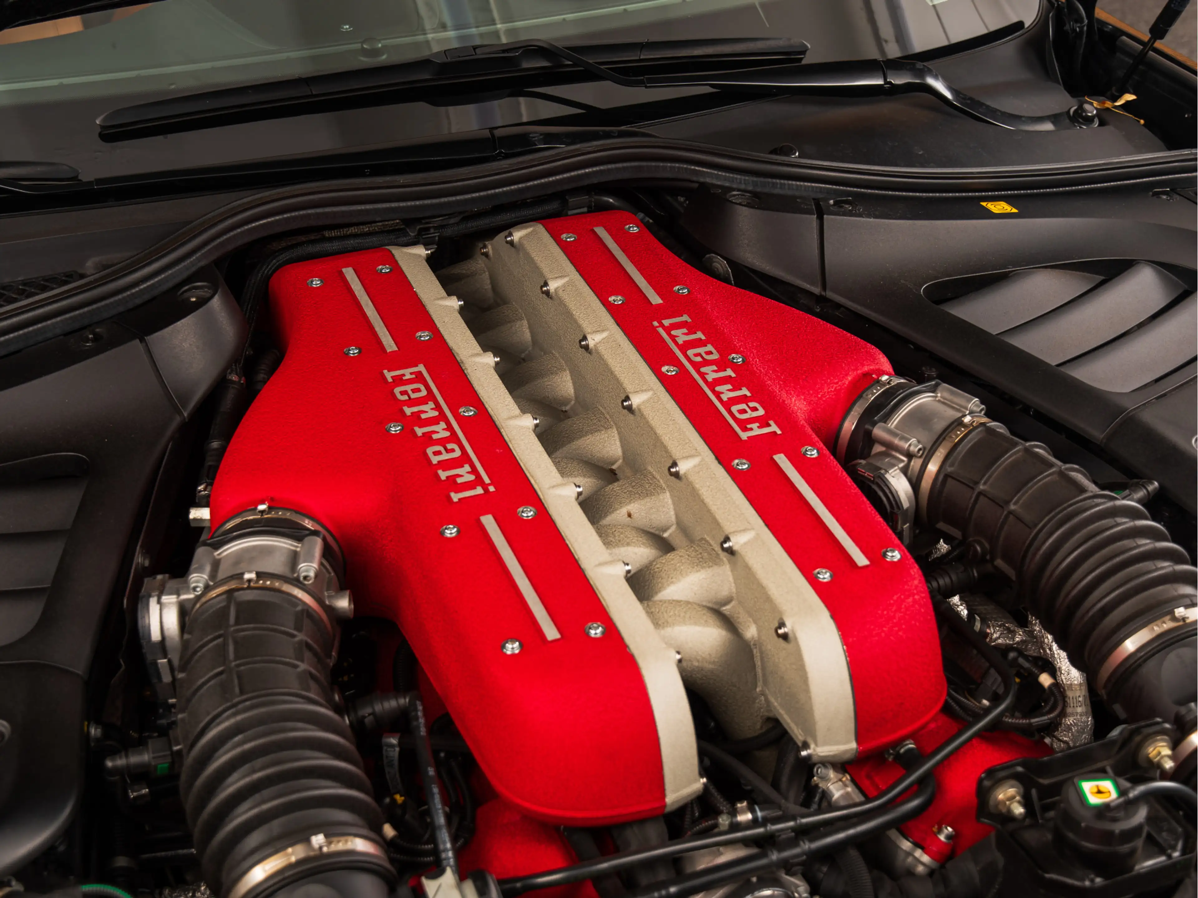 Ferrari FF 6.3 V12 CAPRISTO — photo 35