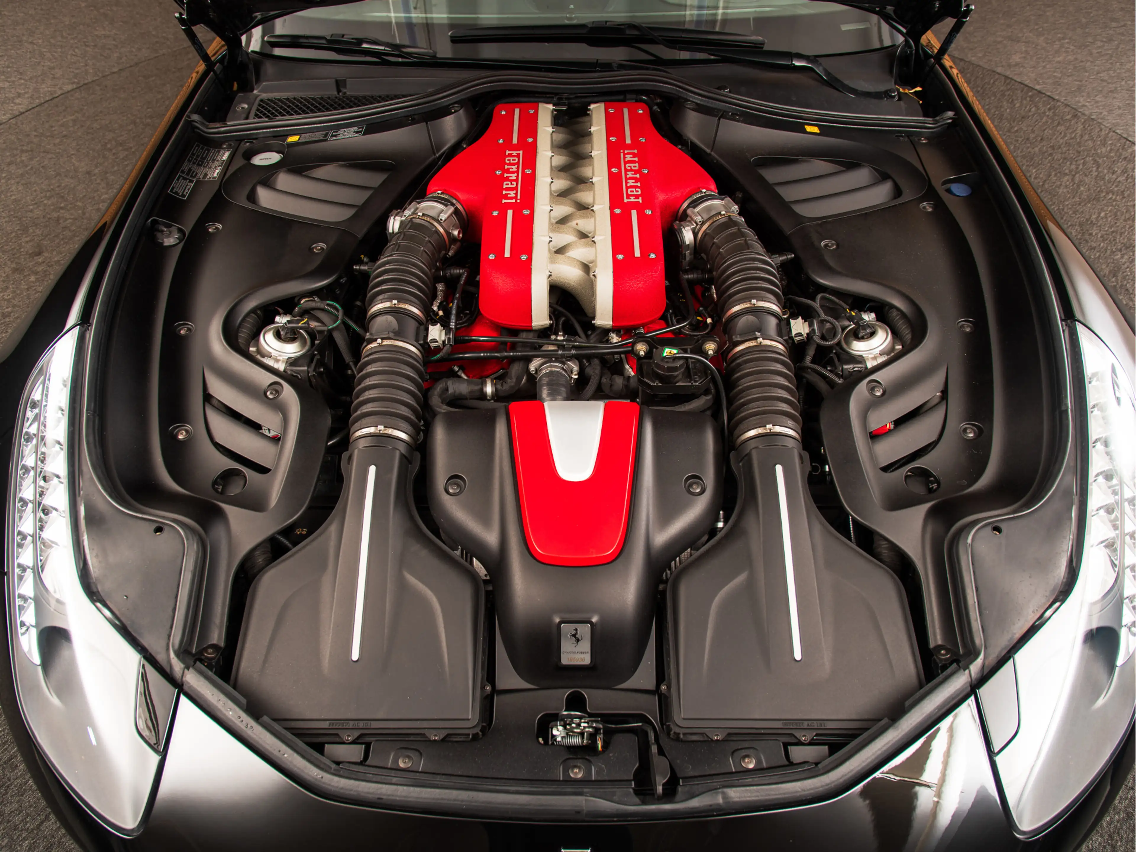 Ferrari FF 6.3 V12 CAPRISTO — photo 34