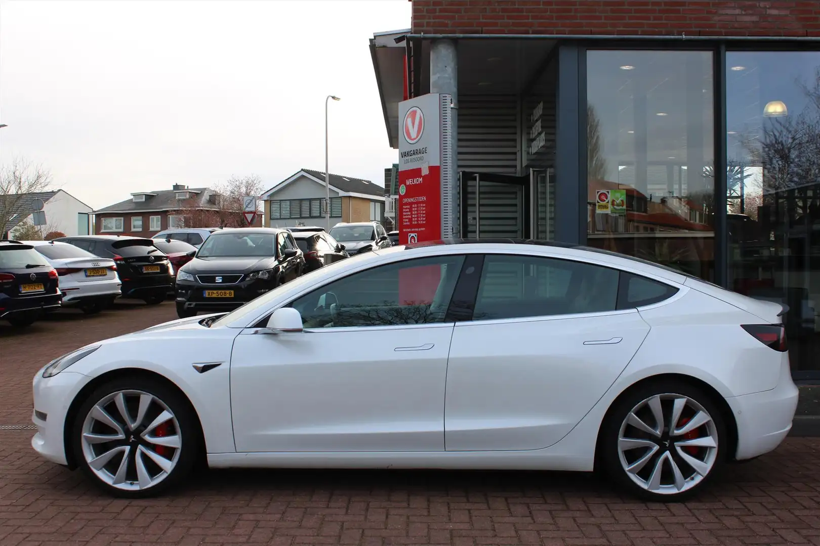 Tesla Model 3 Performance Origineel NL | Prijs incl. BTW | 462PK Weiß - 2