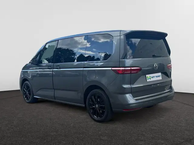 Volkswagen Multivan view 3