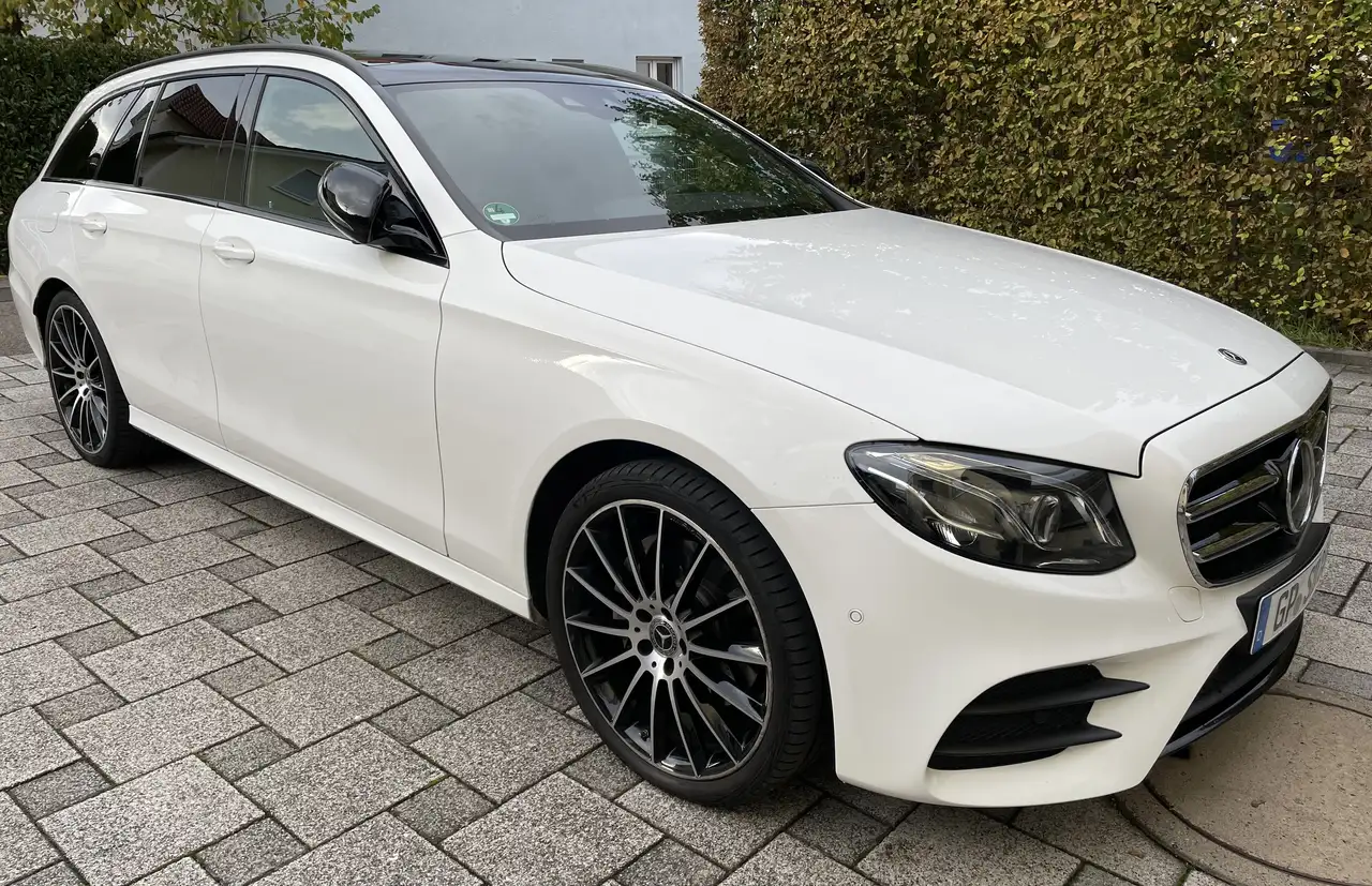 Mercedes-Benz E 220