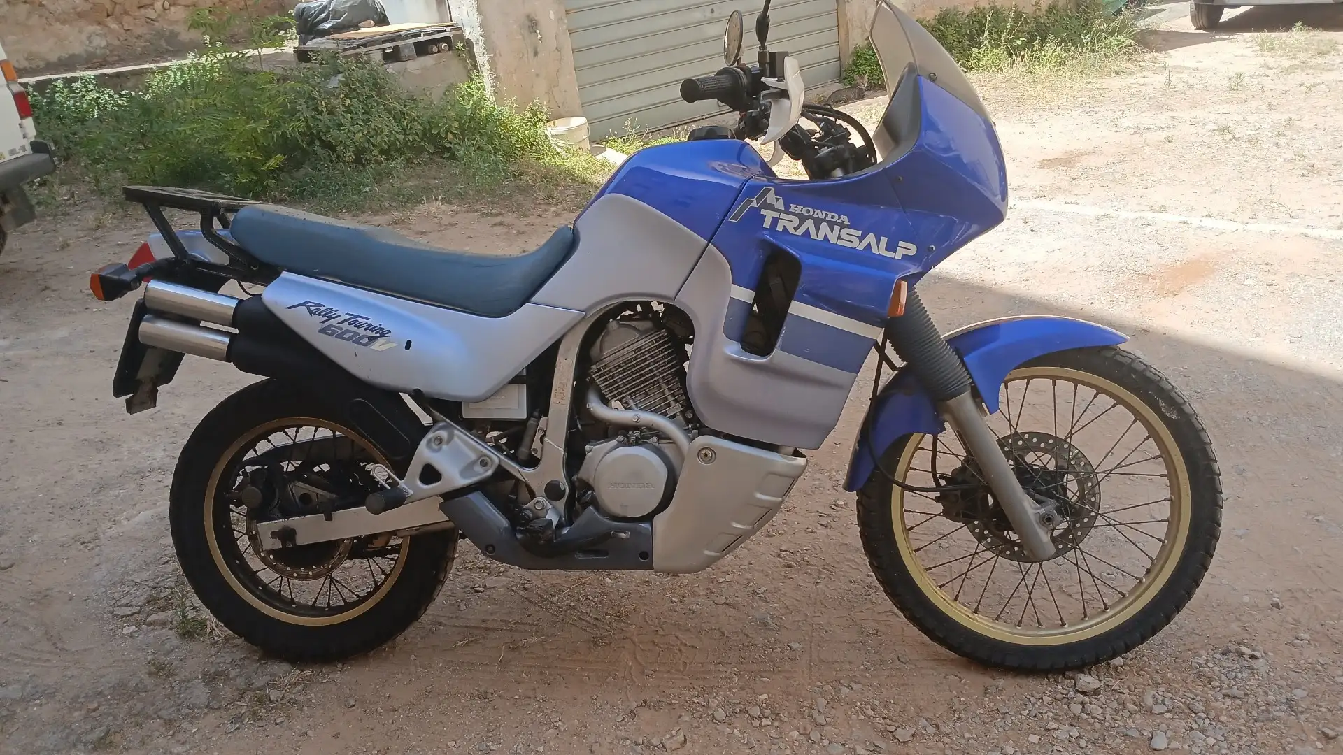 Honda Transalp Modrá - 2