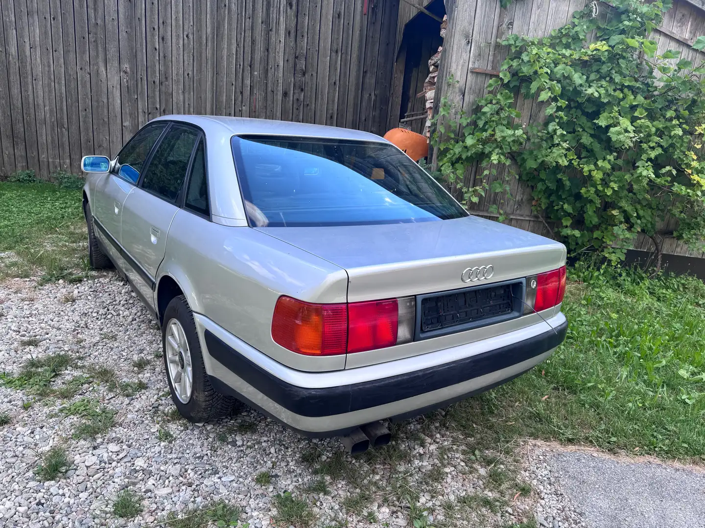 Audi 100 100 2,5 TDI Aut. Silber - 1