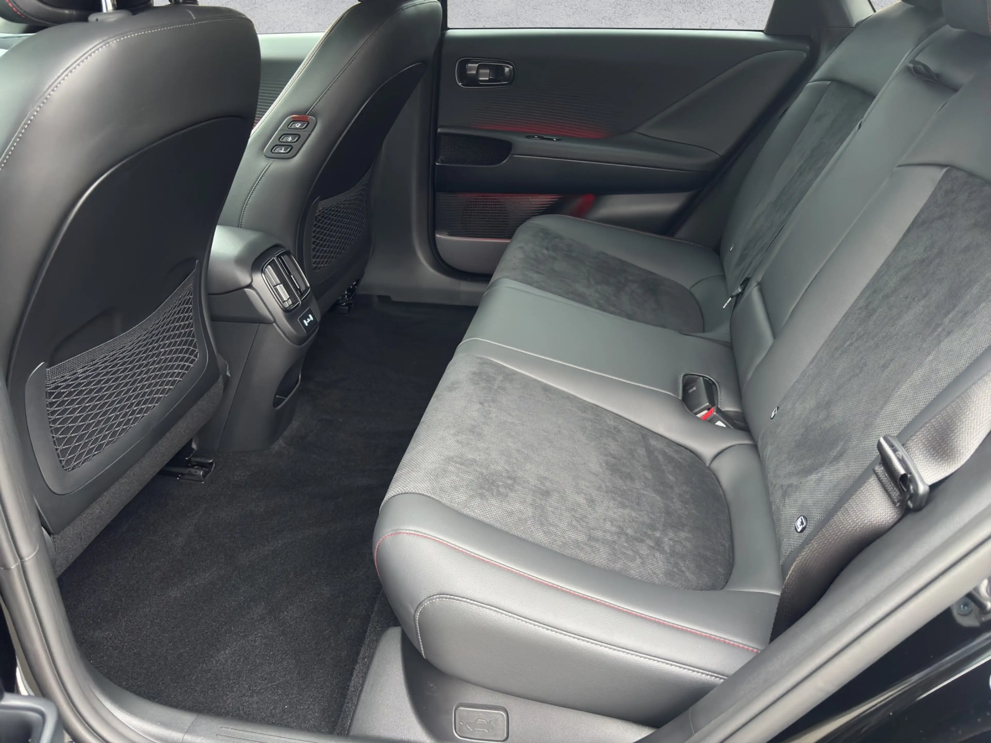 Hyundai IONIQ 6 Elektro 84,0 kWh N Line X NSCC/MATRIX/HEADUP/BOSE — photo 7