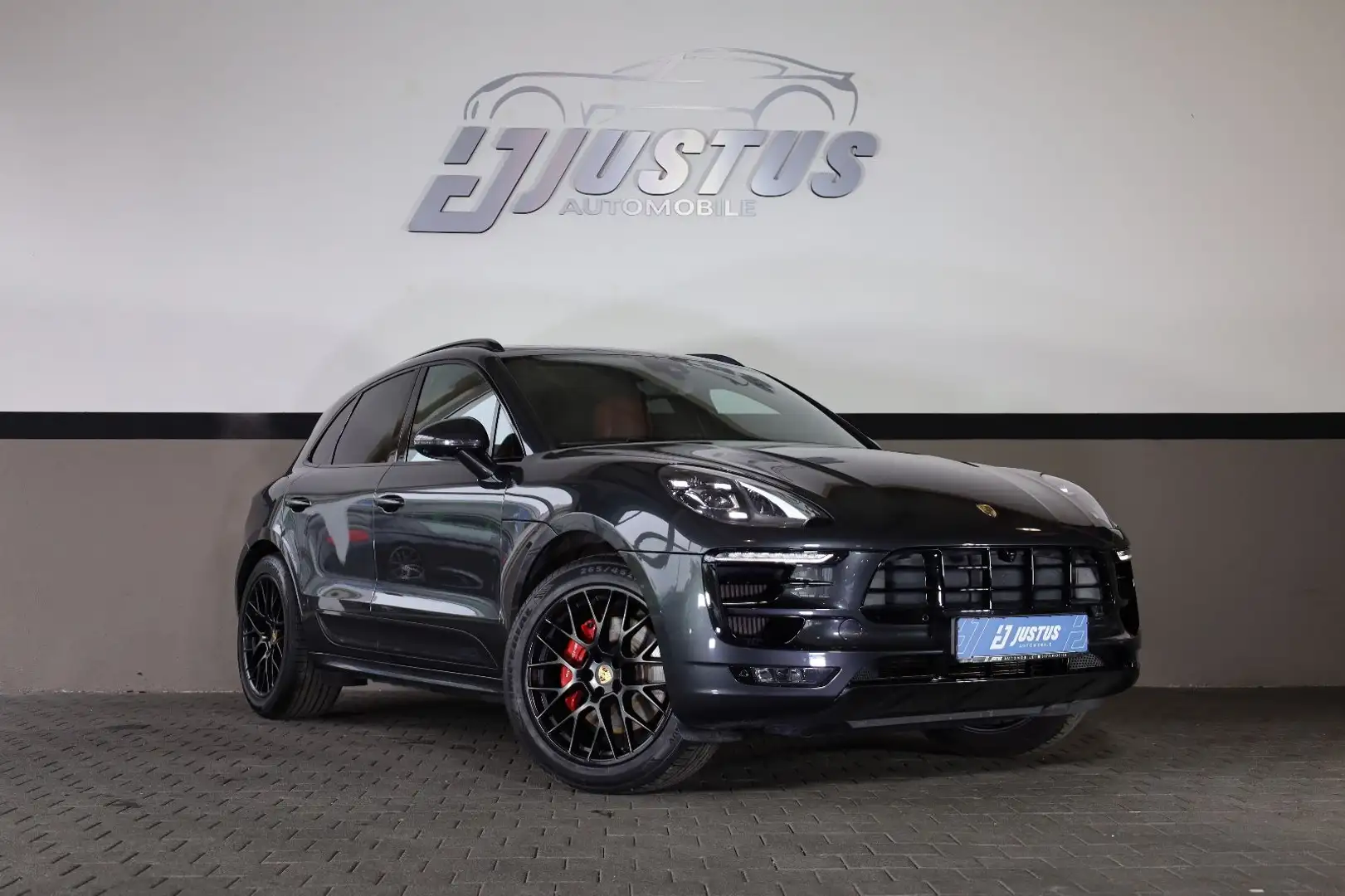 Porsche Macan GTS/PANO/BOSÉ/RFK/AIR/TTW/SHZ/SBL/LHZ/R20 Grau - 1