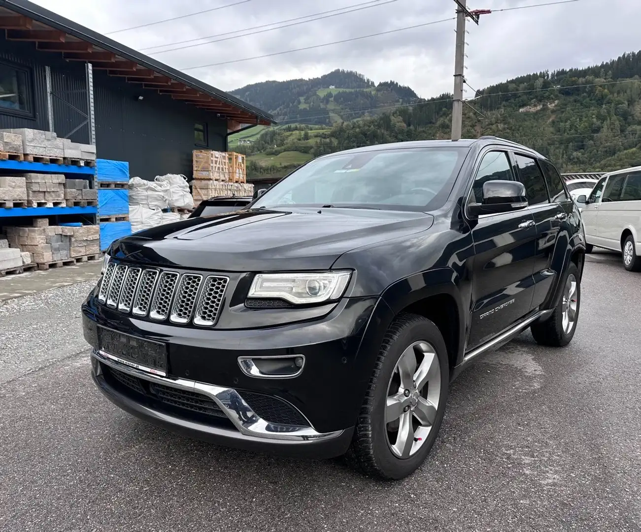 Jeep Grand Cherokee Grand Cherokee 3,0 V6 CRD Summit Schwarz - 1