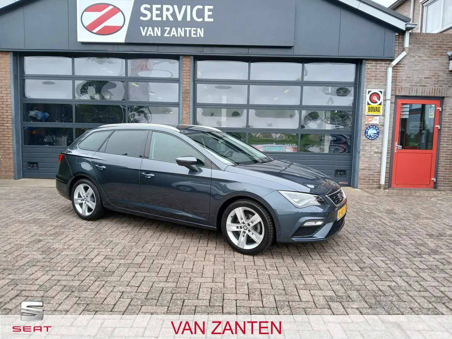 SEAT Leon ST 1.5 TSI FR Business Intense + LED + Camera + Wi Grigio - 1