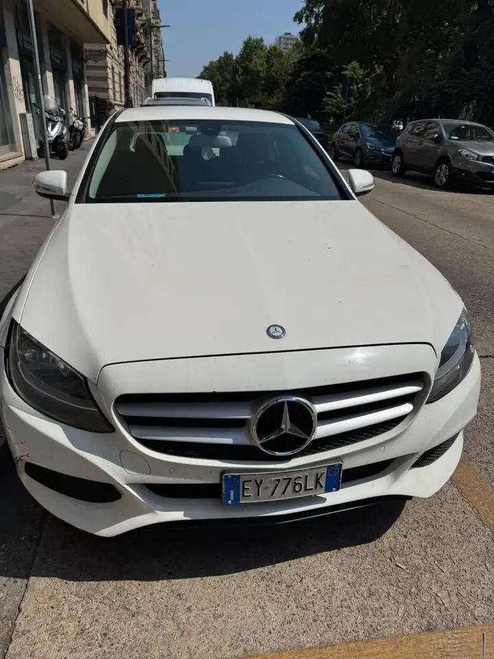Mercedes-Benz C 220