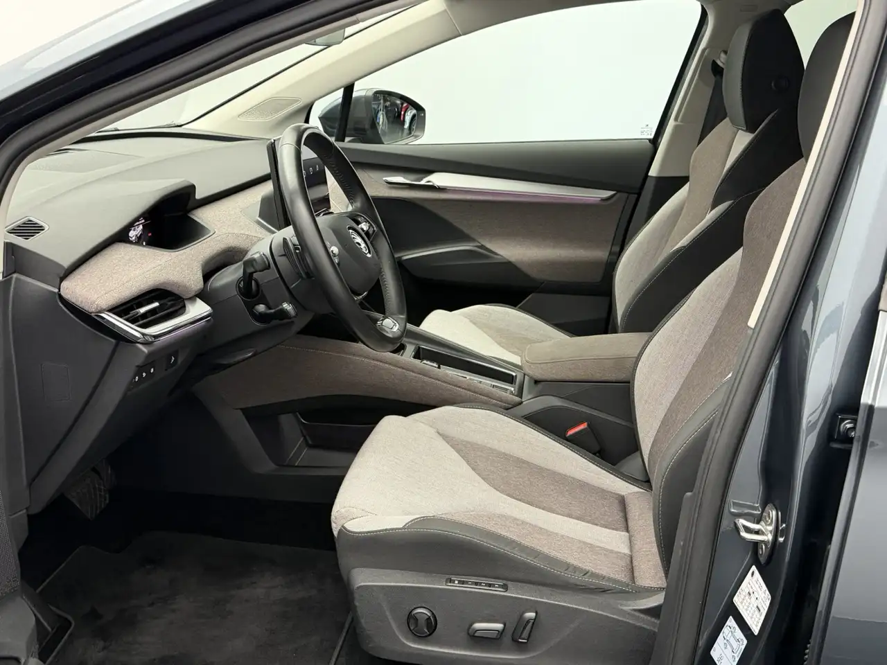 Skoda Enyaq iV 60 First Edition SoH 92,9 % Warmtepomp Na, миниатюра 10