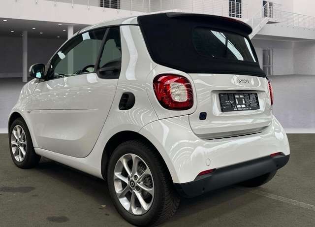 smart forTwo Passion, Navi, LED, 22KW, SOH 93%, TÜV neu