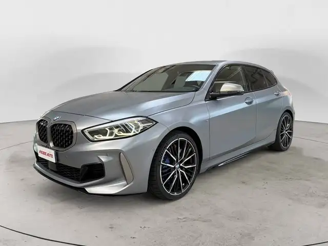 BMW 135 xdrive | FROZEN GREY, SEDILI A GUSCIO, BOLLO E SUPERBOLLO MAGGIO 2027 MAN. BMW