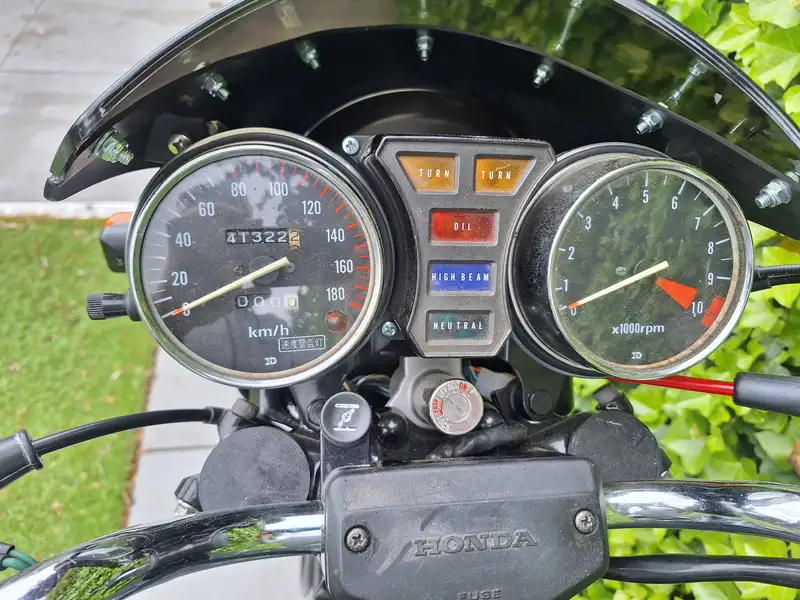 Honda CB 750 - foto 7