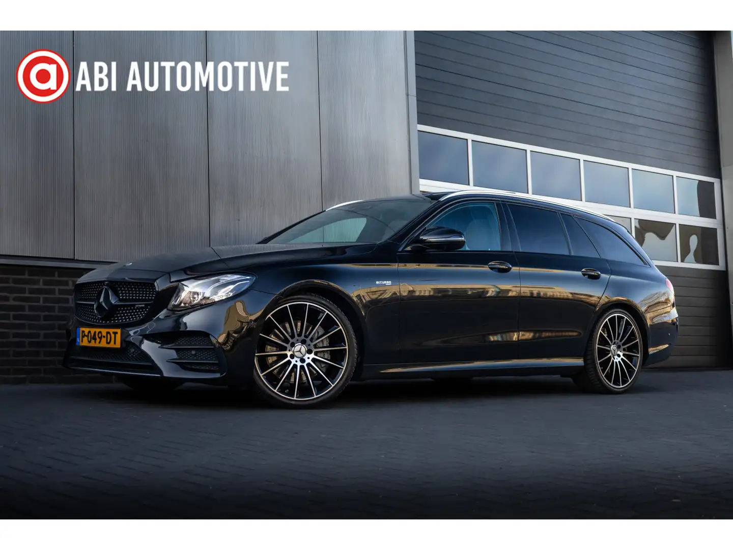 Mercedes-Benz E 43 AMG Estate 402 pk 4MATIC Premium Plus AMG-Sportpakket Negru - 1