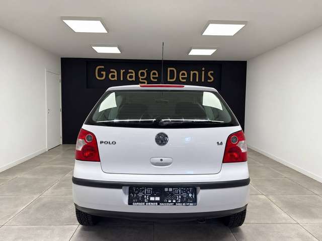 Volkswagen Polo — photo 7