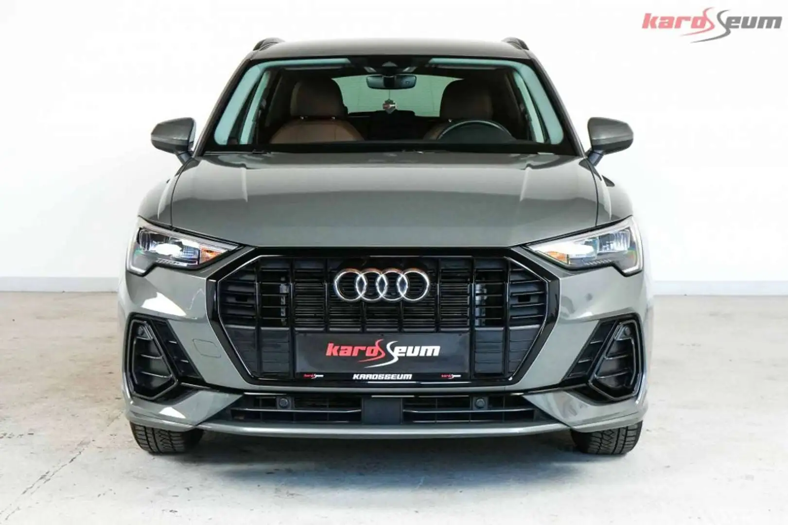Audi Q3 35 TDI 2xS line Aut. | BEGEHRTE KONFIGURATION Grau - 2