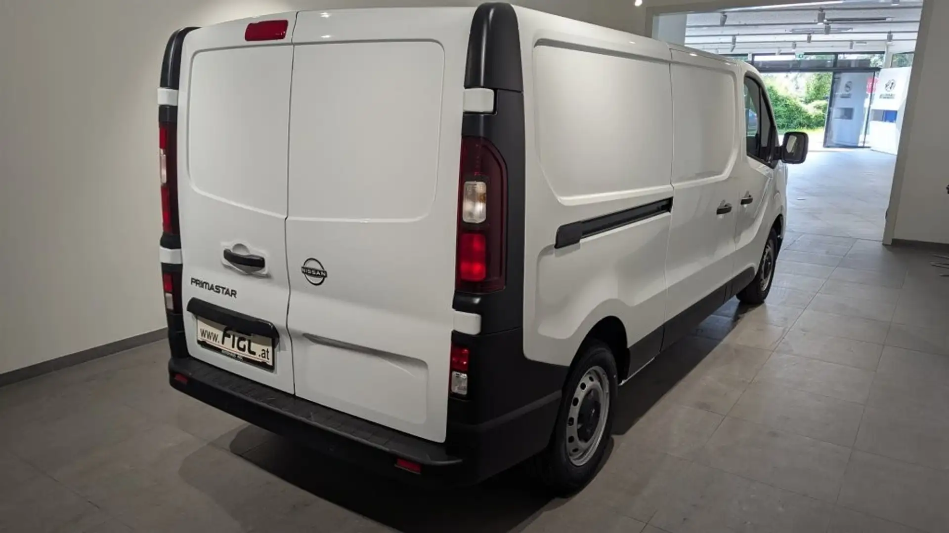 Nissan Primastar KW L2H1 DCi 110 Acenta Weiß - 2