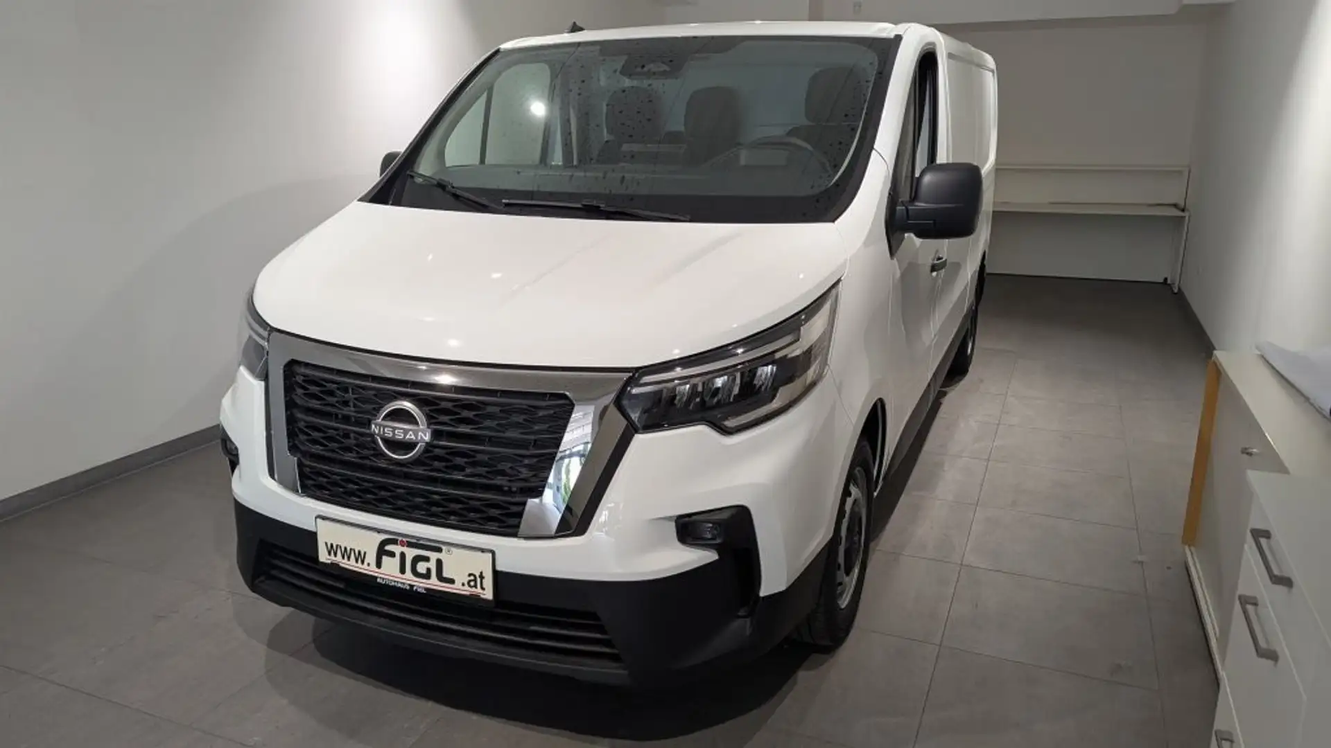 Nissan Primastar KW L2H1 DCi 110 Acenta Weiß - 1