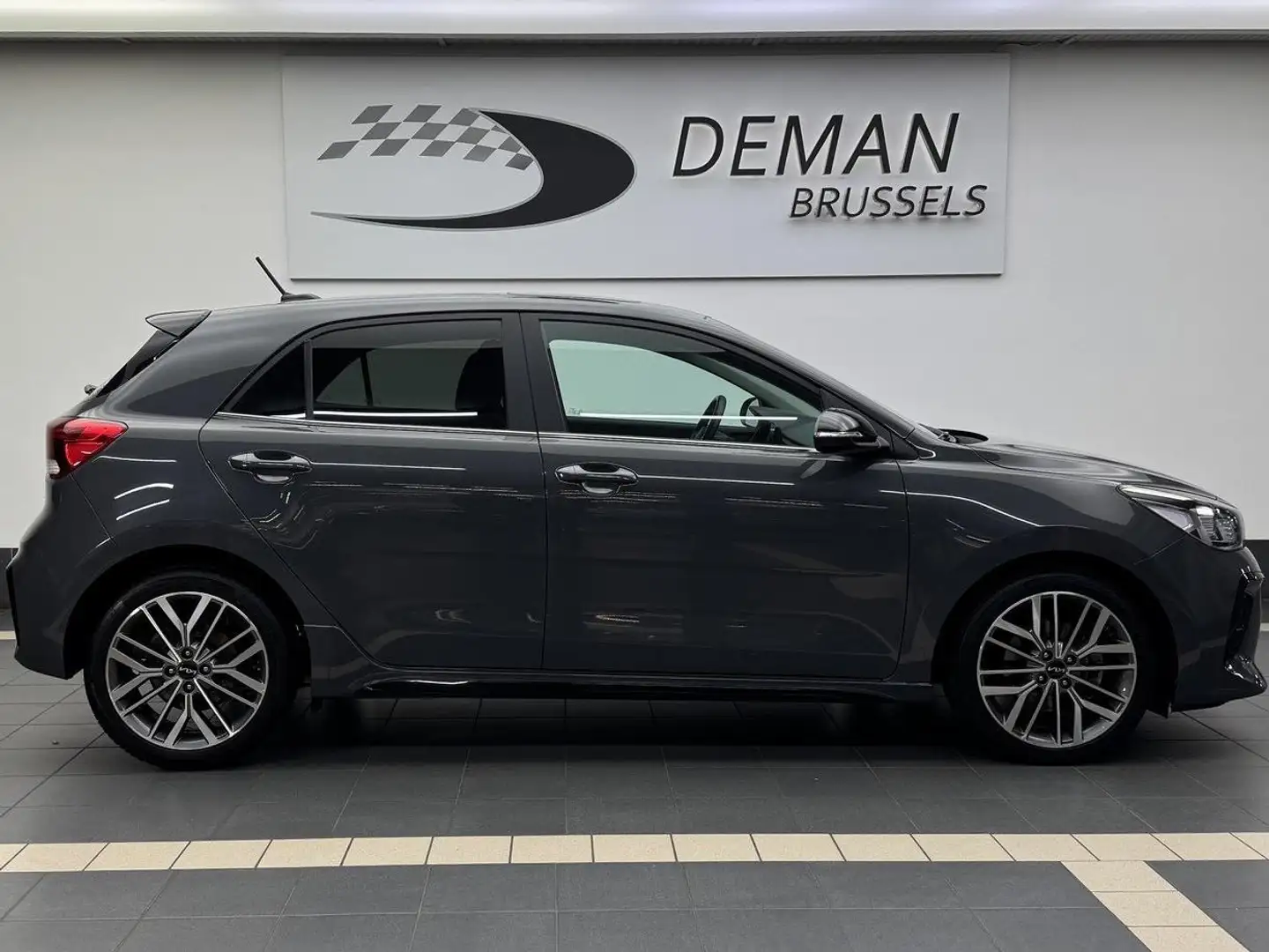 Kia Rio 1.0 T MHEV GT Line DCT - Auto Toit ouvrant Gris - 2