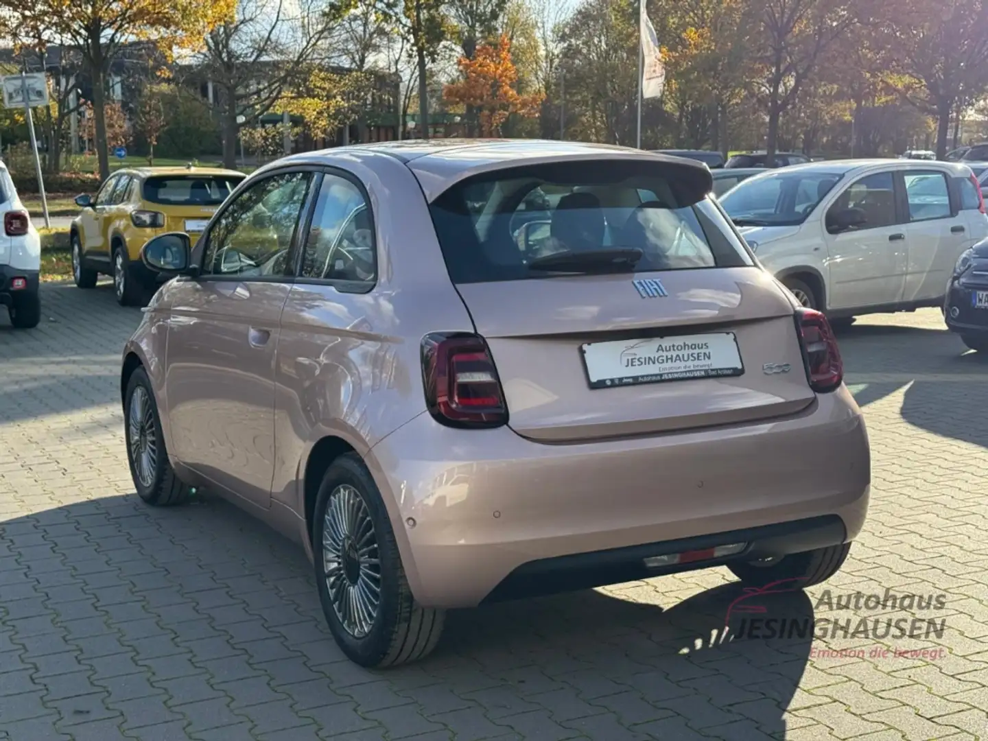 Fiat 500e ICON 360°PDCApple CarPlay Android Auto Klimaautom Oro - 2