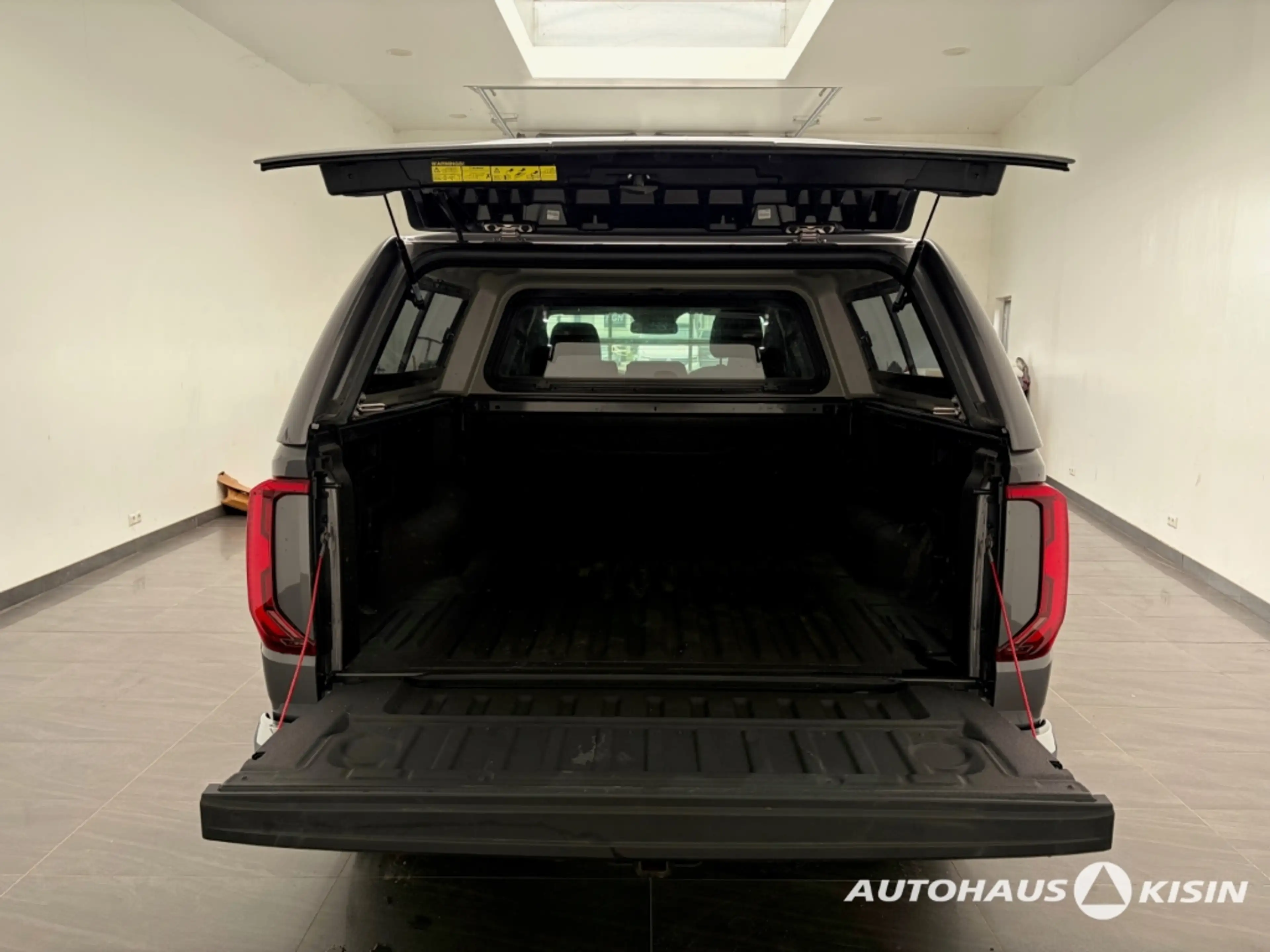 Volkswagen Amarok 3.0TDI 4M DC Aventura /HARDTOP /AHK /STDHZG — photo 8