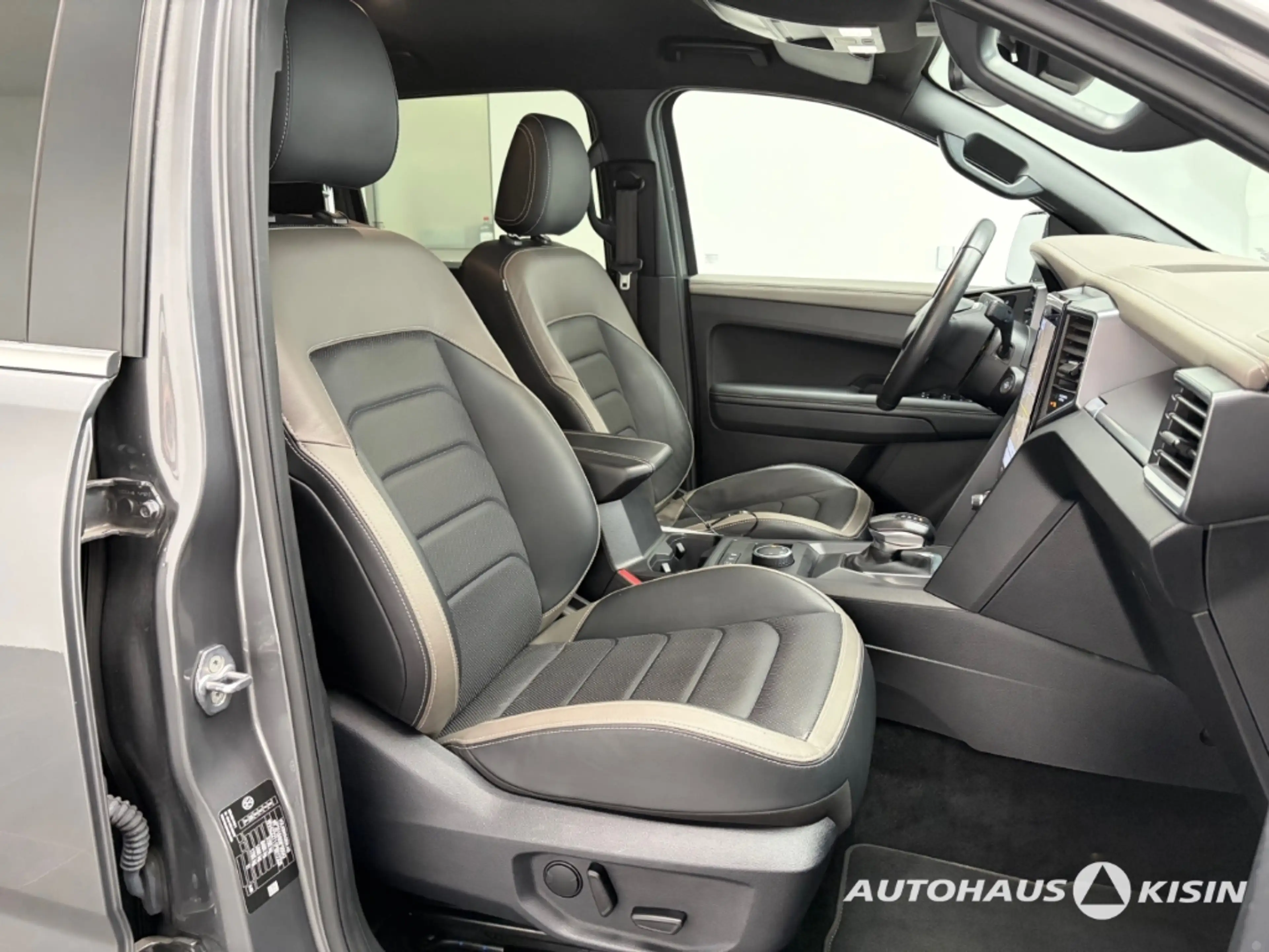 Volkswagen Amarok 3.0TDI 4M DC Aventura /HARDTOP /AHK /STDHZG — photo 10
