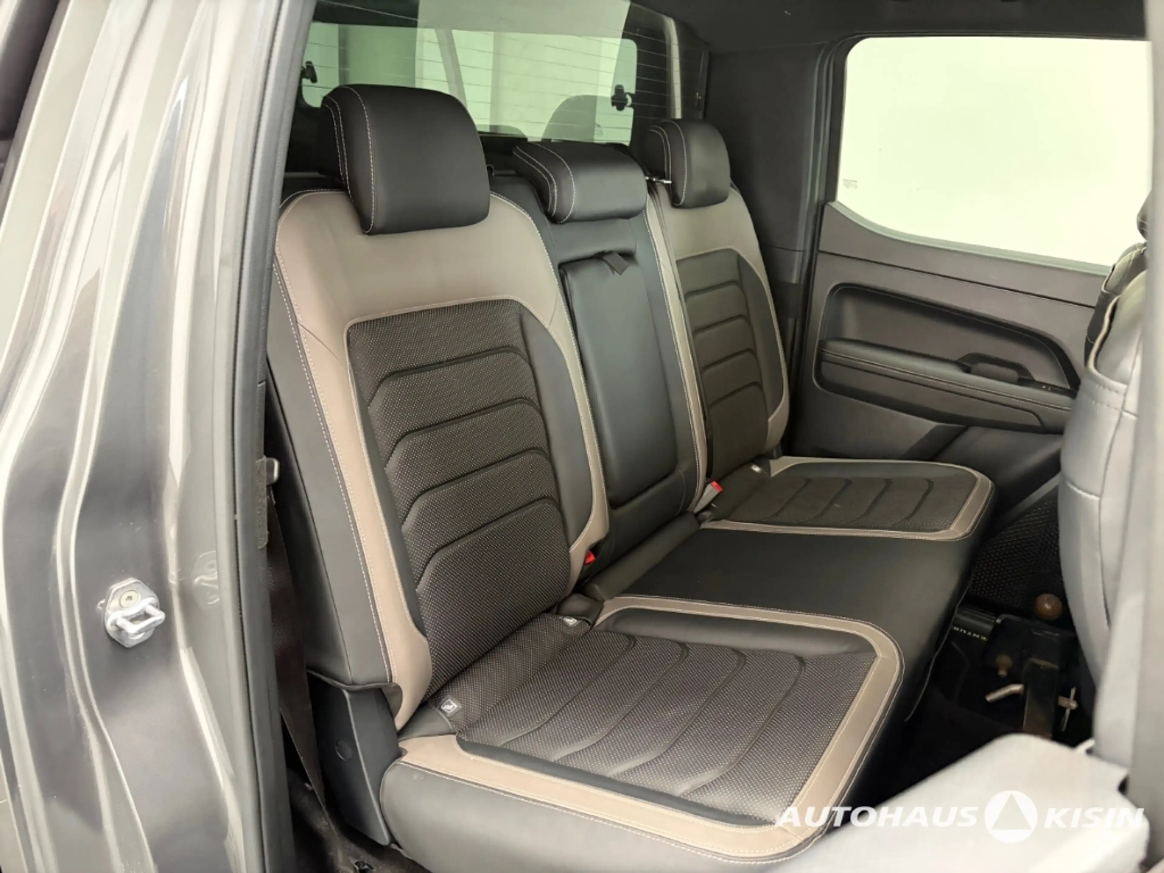 Volkswagen Amarok 3.0TDI 4M DC Aventura /HARDTOP /AHK /STDHZG — photo 11