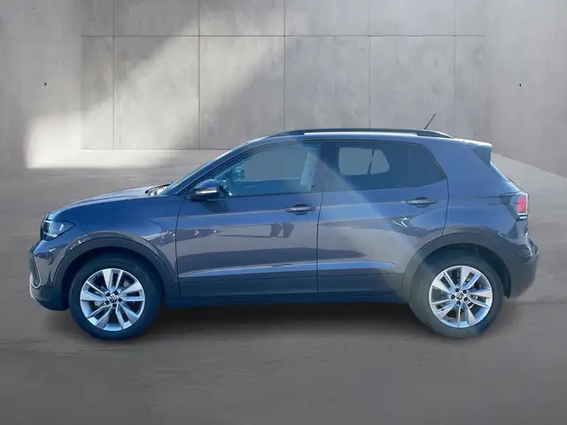 Volkswagen T-Cross view 2