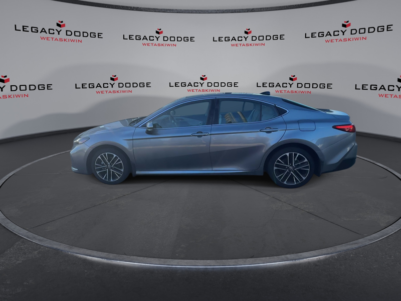 2025 Toyota Camry Sedan