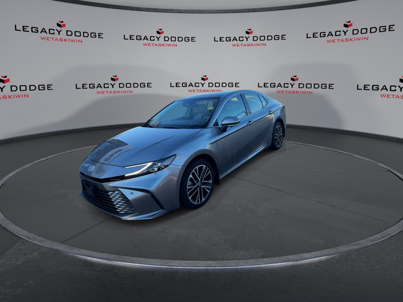 2025 Toyota Camry Sedan