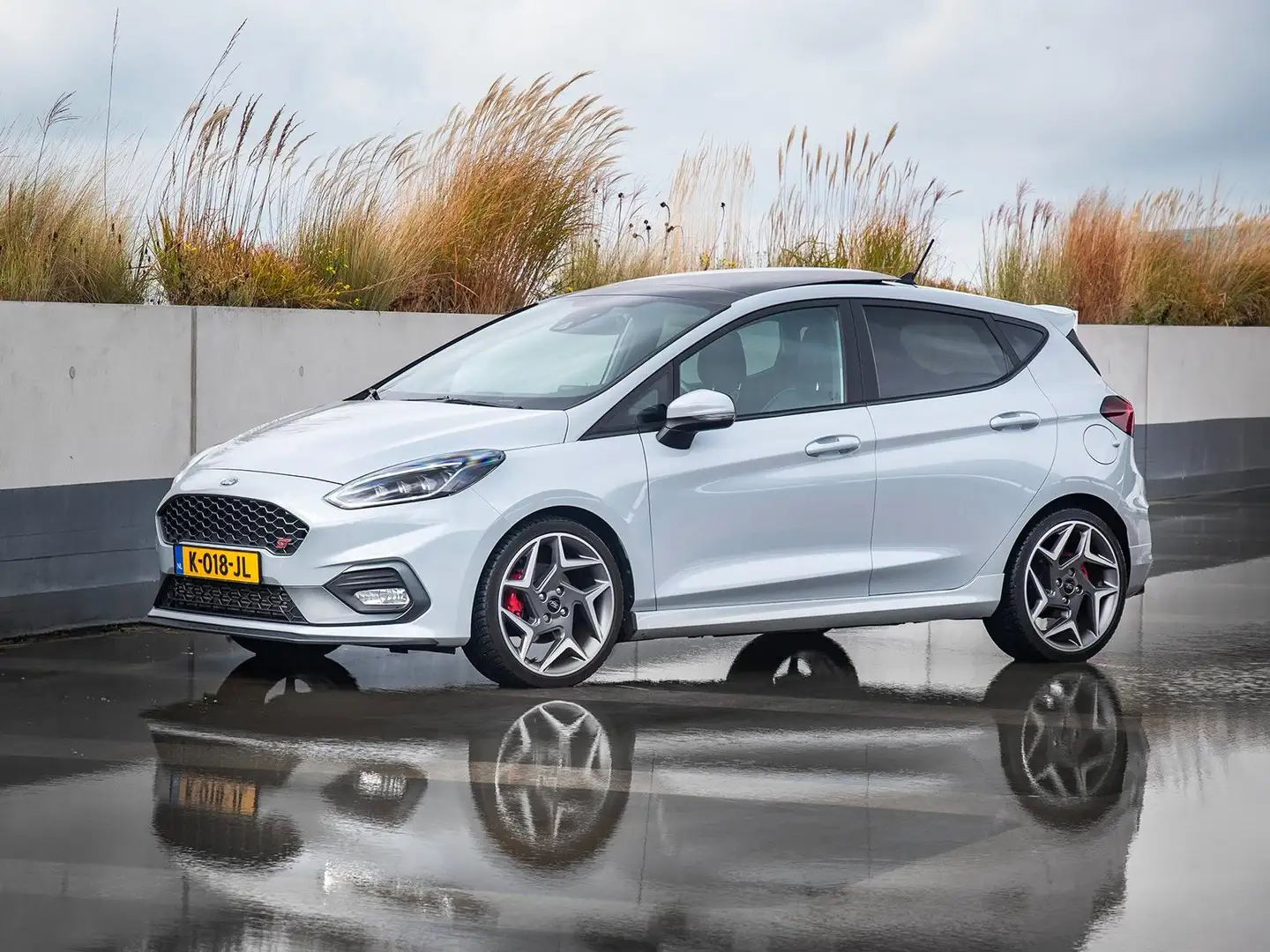 Ford Fiesta Fiesta ST-3 | Perform.Pack | Schuifdak | Zo+Wi 18" Grijs - 1