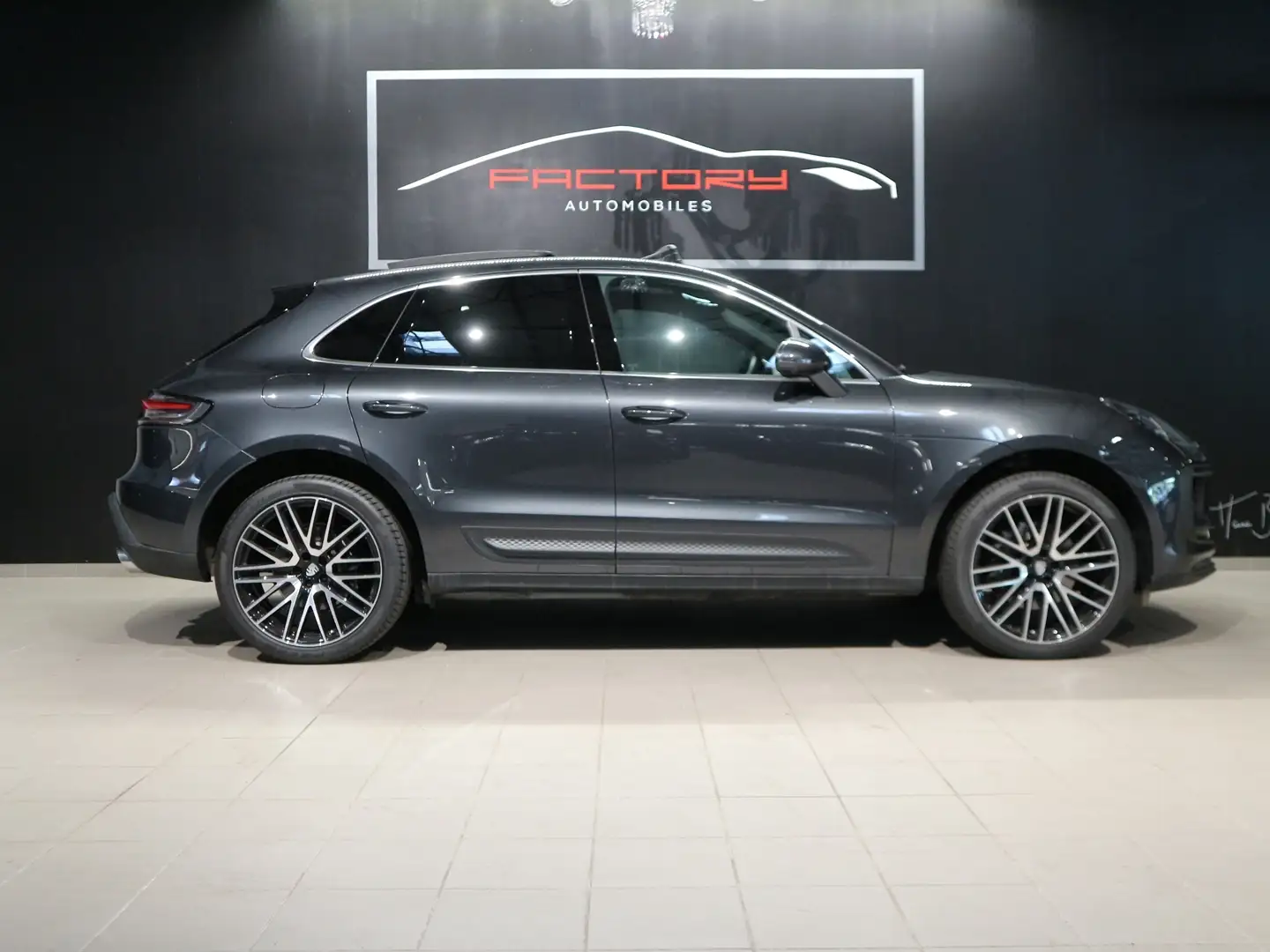 Porsche Macan 2.0 265CH PDK Gris - 2