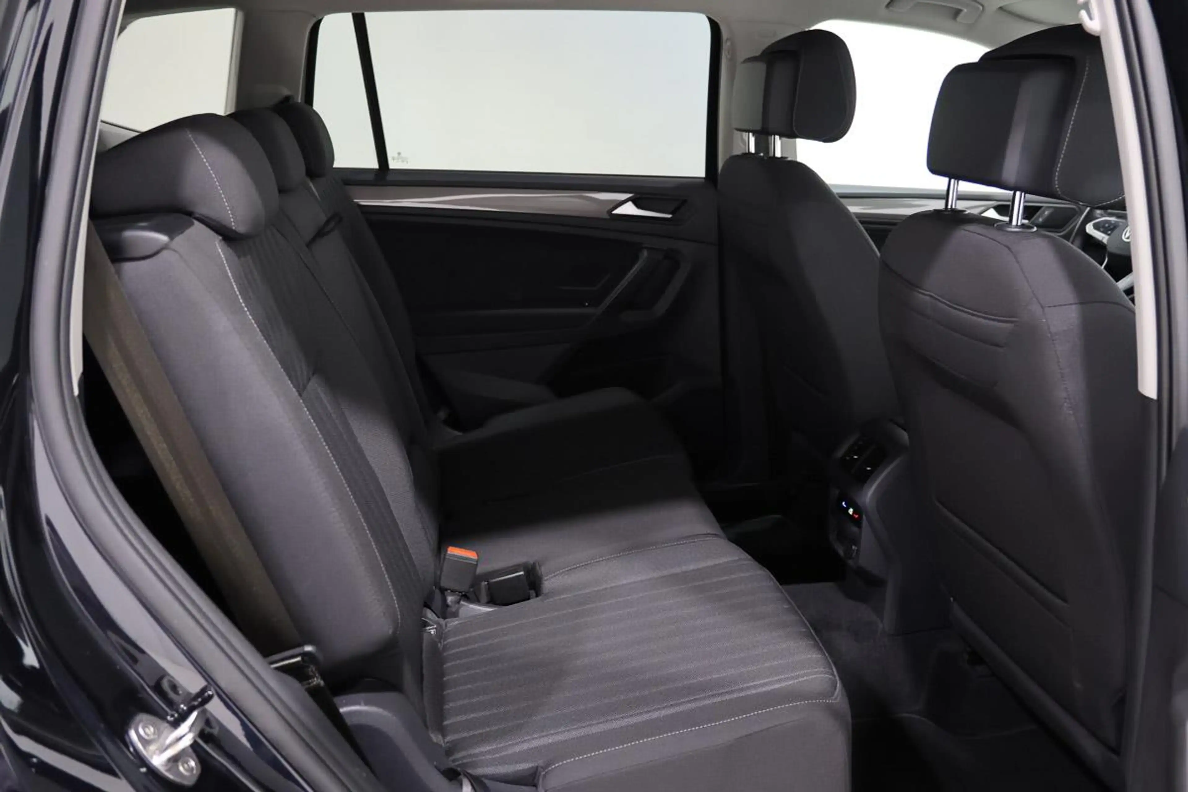 Volkswagen Tiguan Allspace 1.5 TSI DSG 7 PLACES LED GPS ACC ATTELAGE JA18 — photo 11