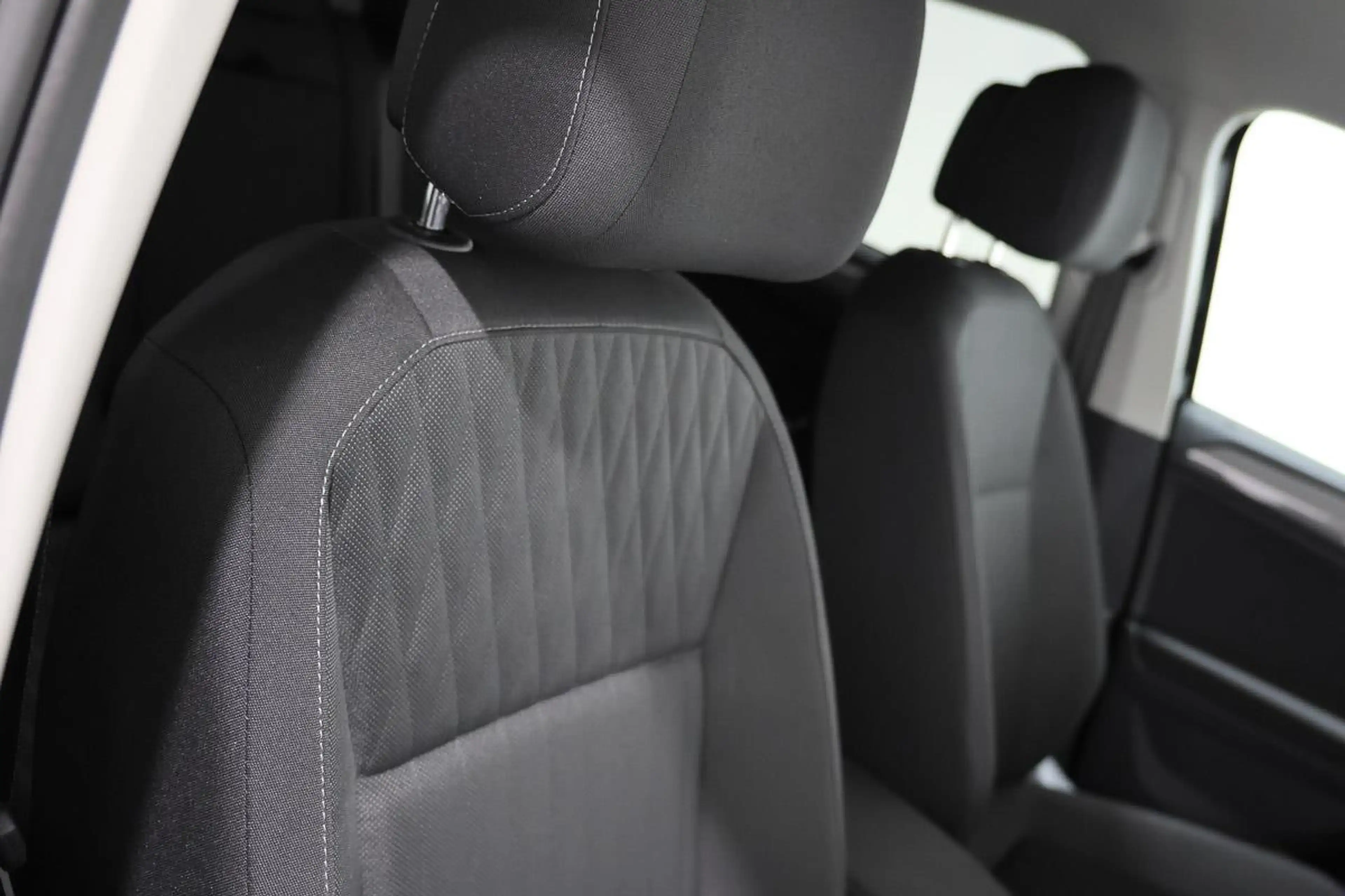 Volkswagen Tiguan Allspace 1.5 TSI DSG 7 PLACES LED GPS ACC ATTELAGE JA18 — photo 10