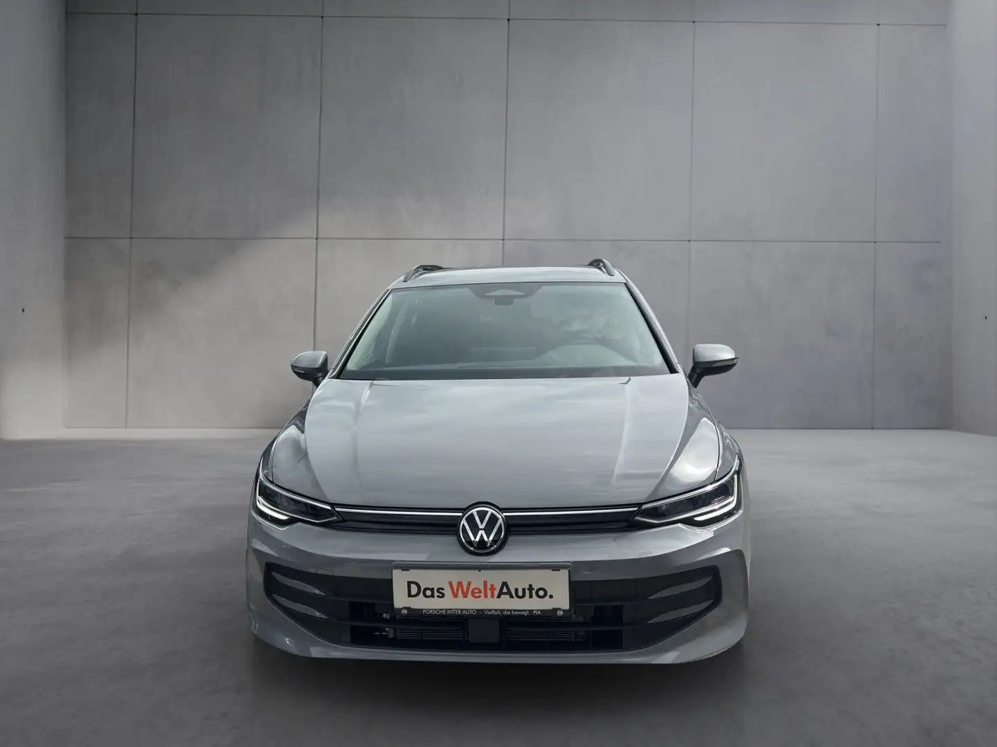 Volkswagen Golf Variant Business mHeV DSG Grau - 2