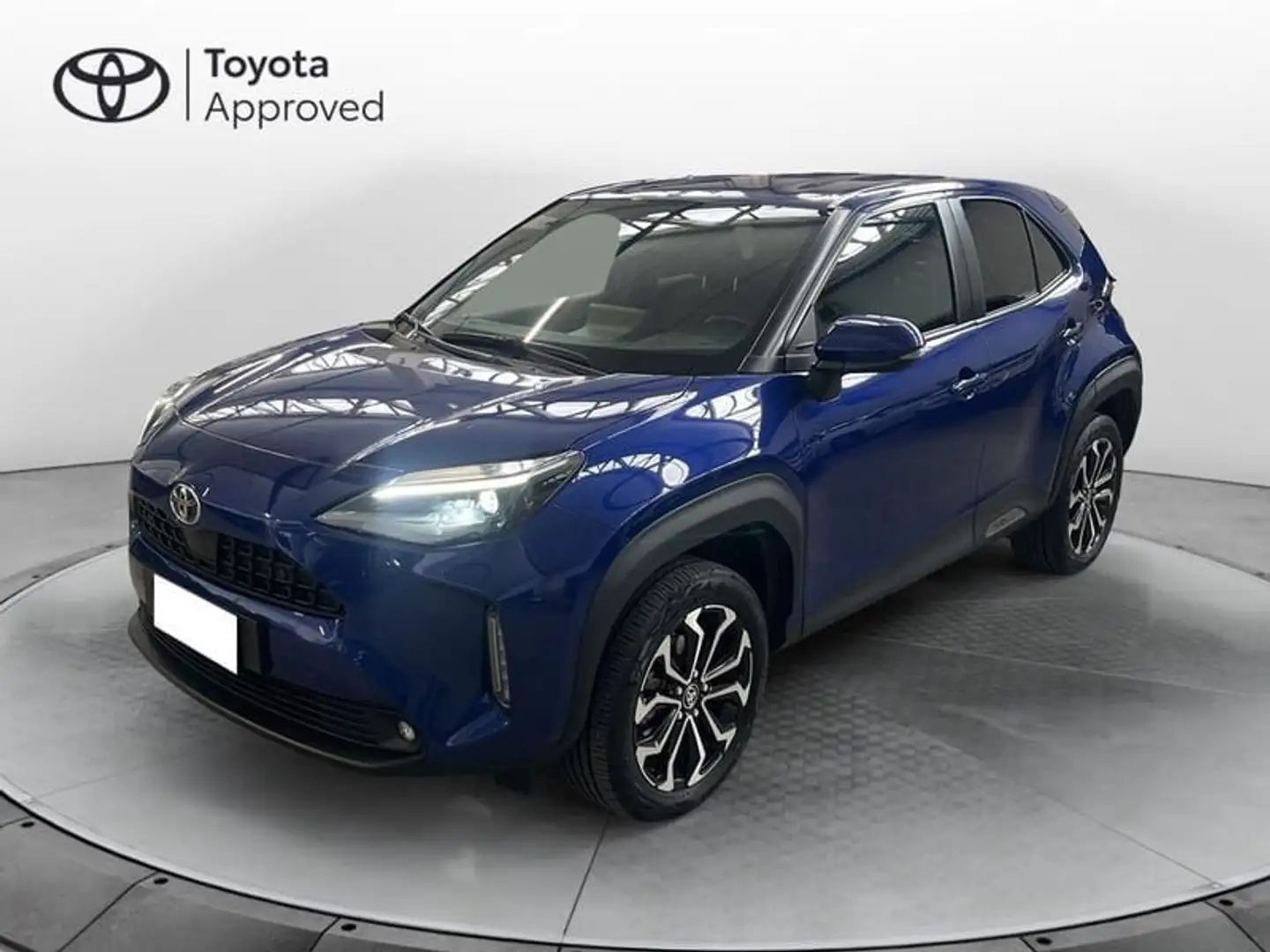 Toyota Yaris Cross 1.5 Hybrid 5p. E-CVT Trend Bleu - 1