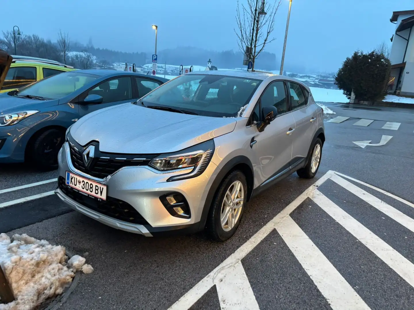 Renault Captur intense - 2