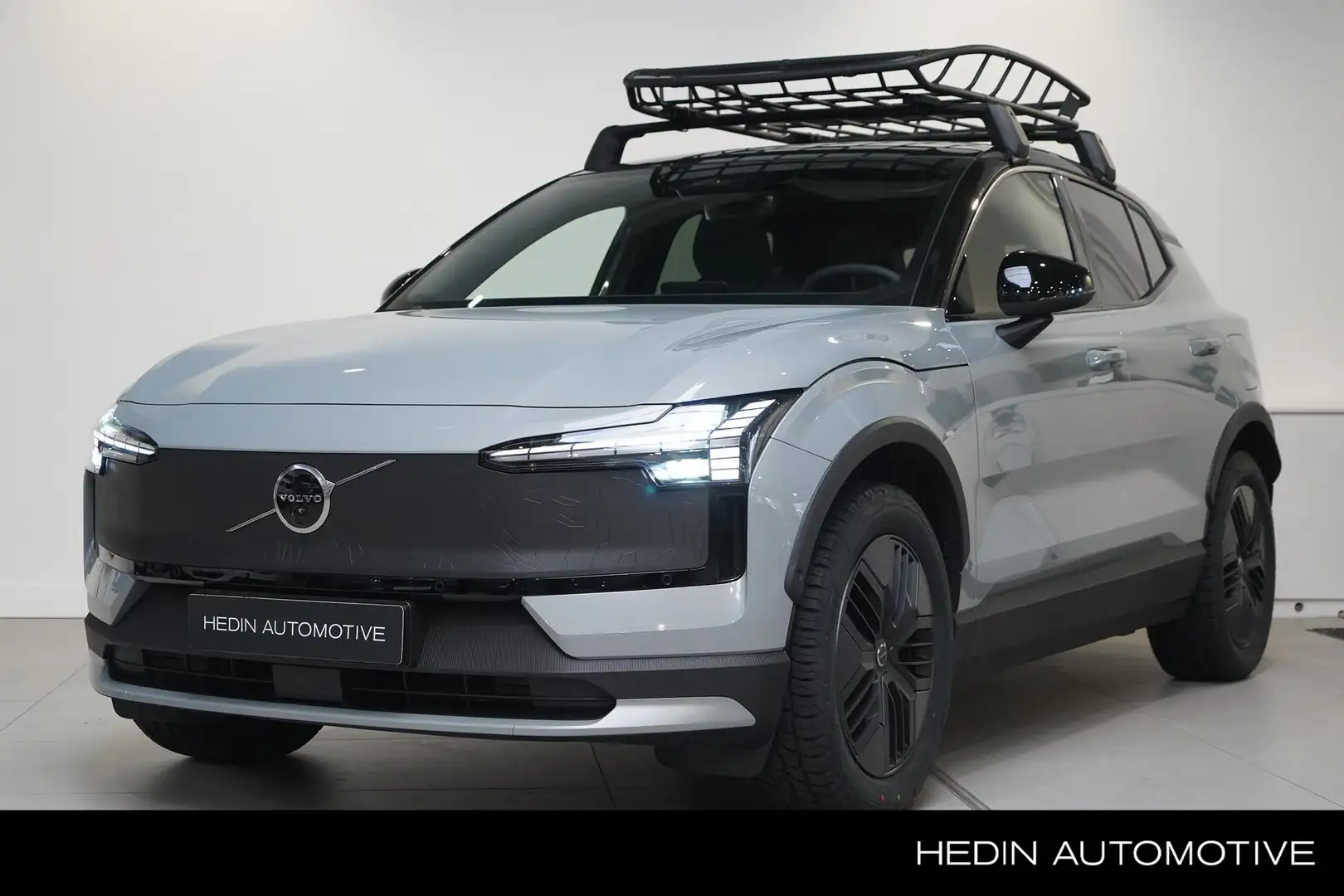Volvo EX30 Cross Country Twin Motor Performance Ultra 69 kWh Grijs - 1