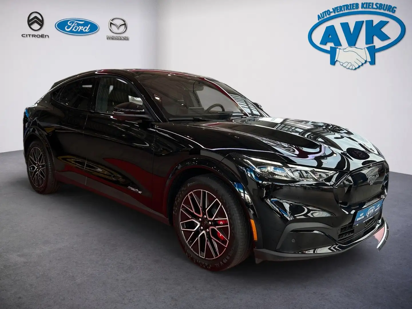 Ford Mustang Mach-E Premium Navi, Wärmepumpe Czarny - 1