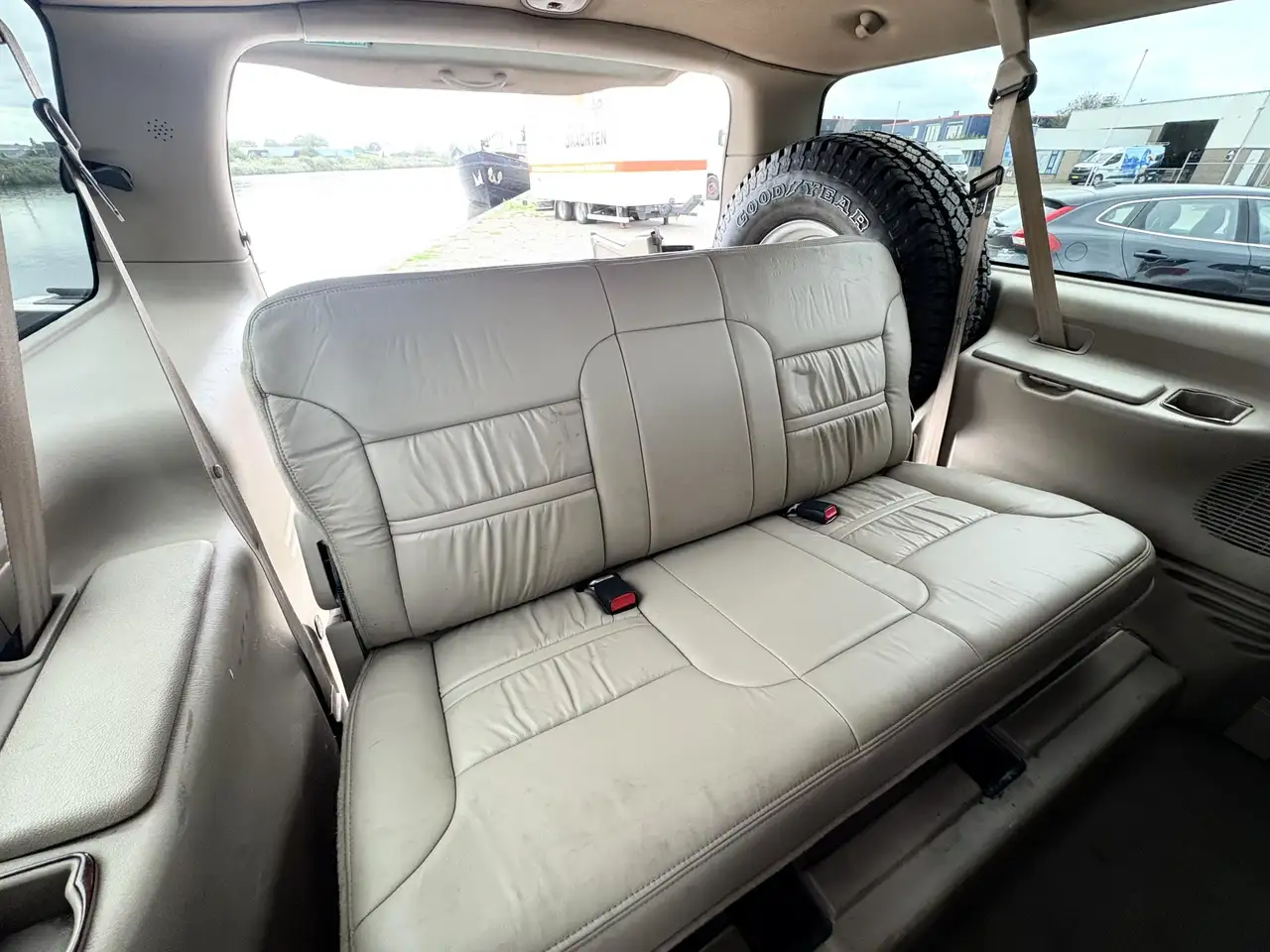 Ford Excursion USA | 253 PK | 8 persoons | Uniek in NL | 7.3 V8 P, foto 8