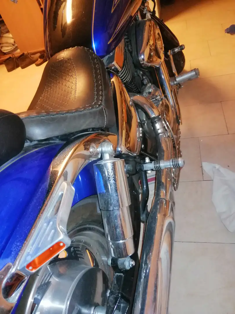 Suzuki VZ 800 Modrá - 1