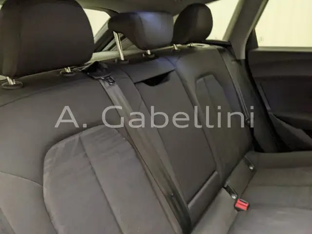 Audi A5 view 8