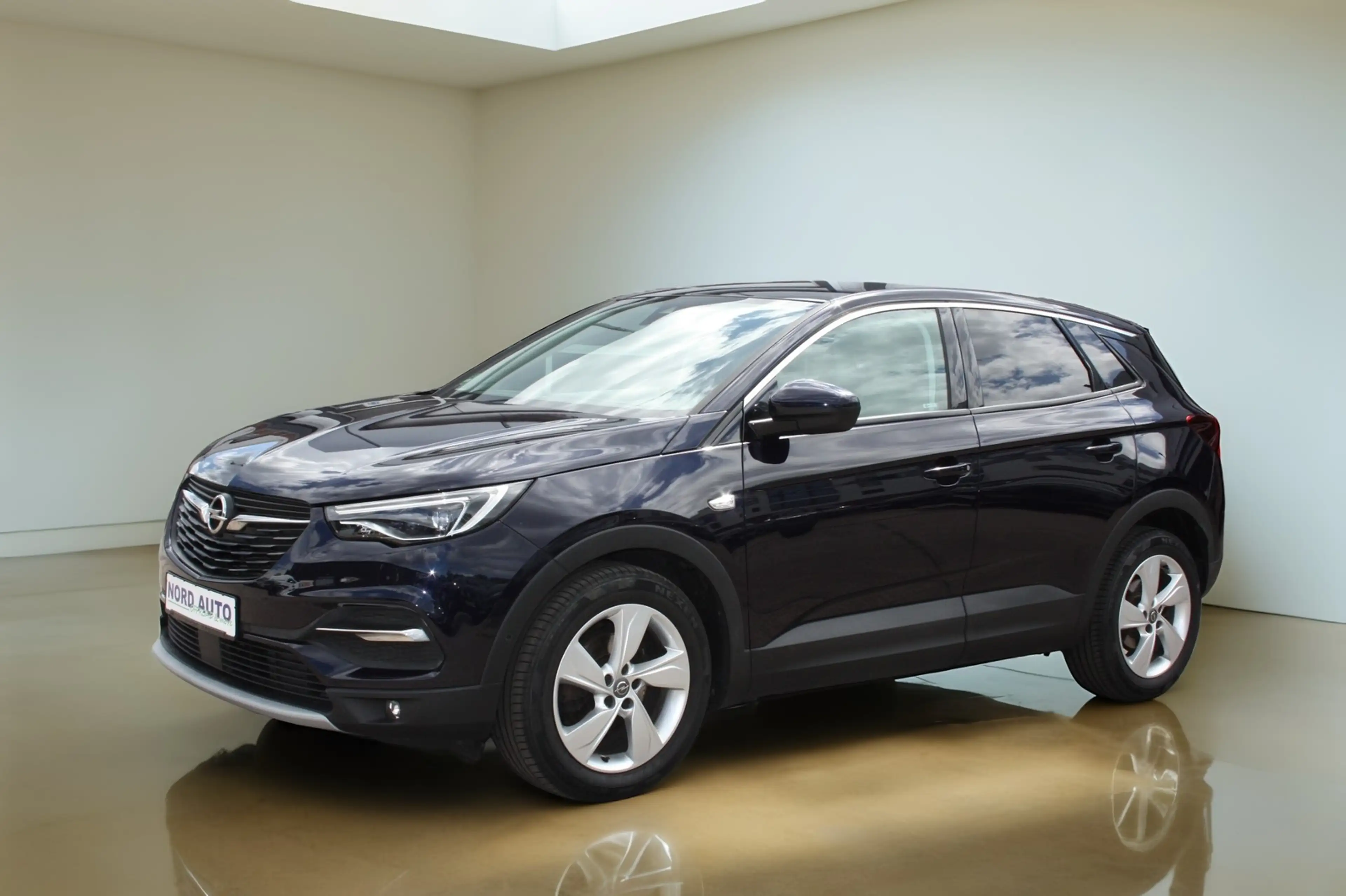 Opel Grandland X 2.0 Aut. INNOVATION Navi/Kam/LED/Ahk — photo 2