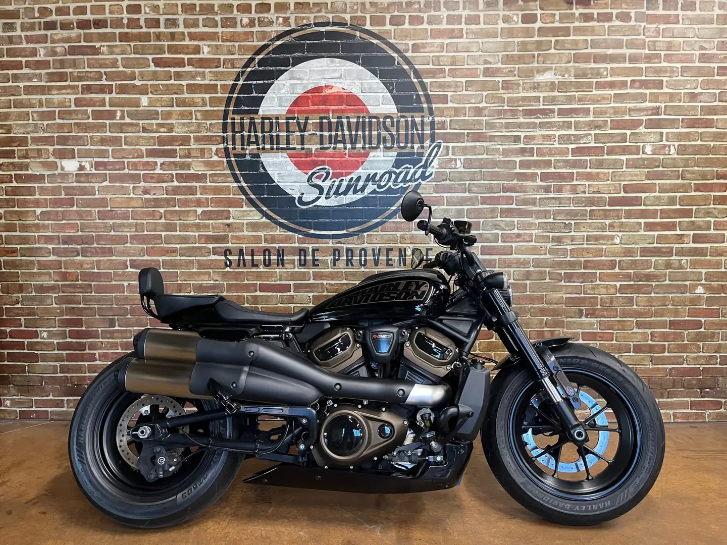 Harley-Davidson Sportster - 1