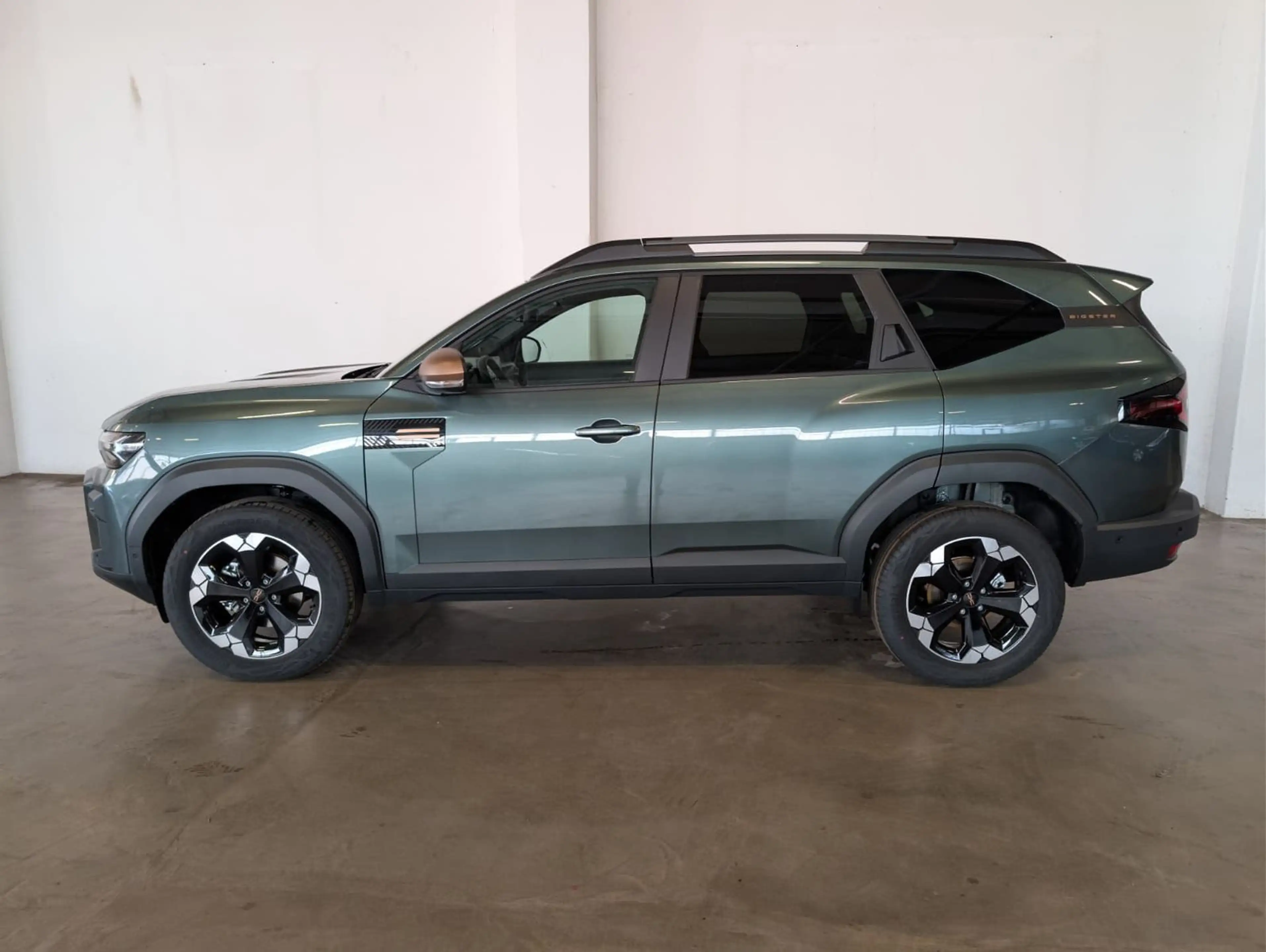 Dacia Bigster Hybrid 155 Extreme — photo 3