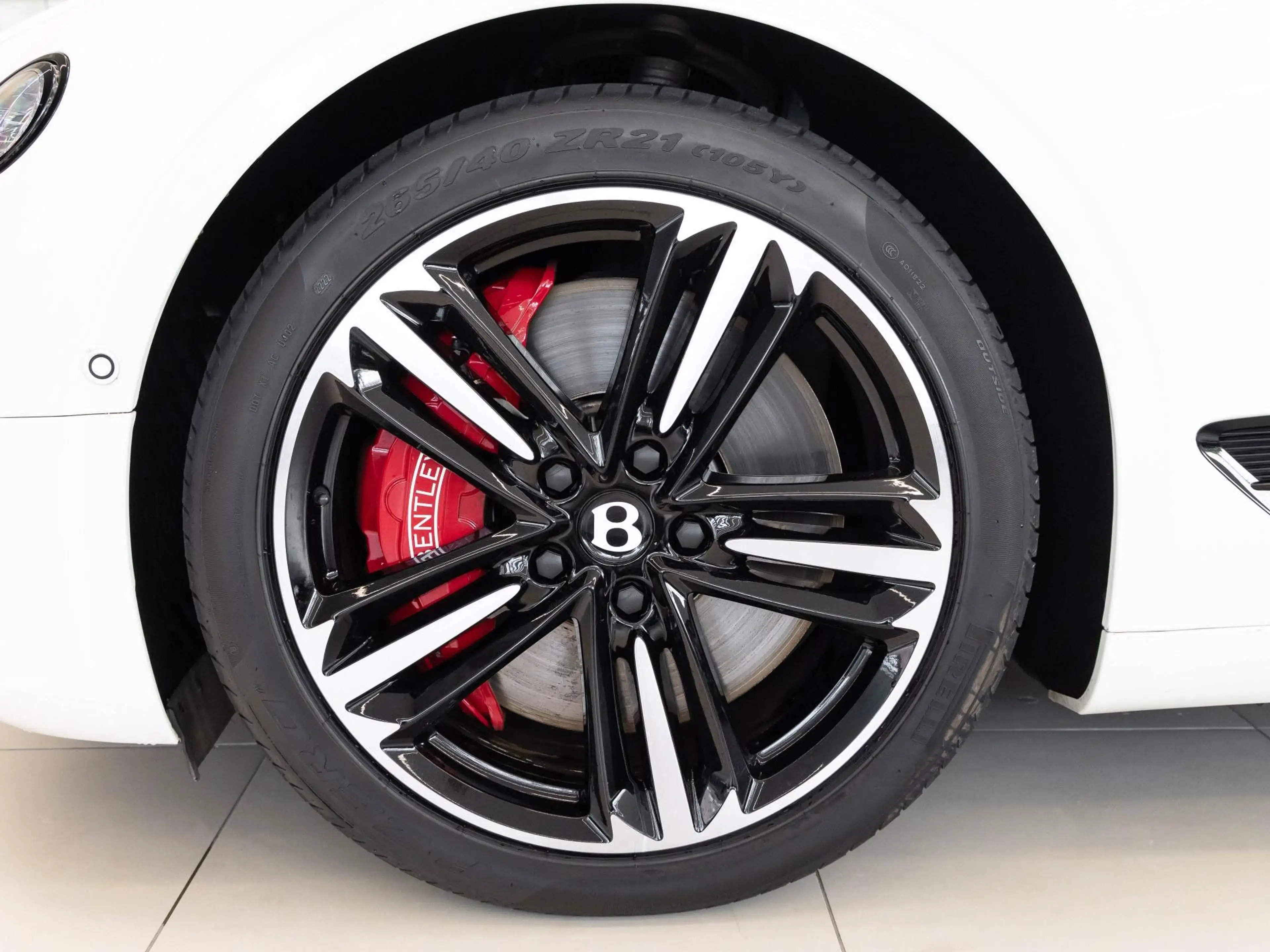Bentley Continental New Continental GTC V8 von BENTLEY MANNHEIM — photo 15