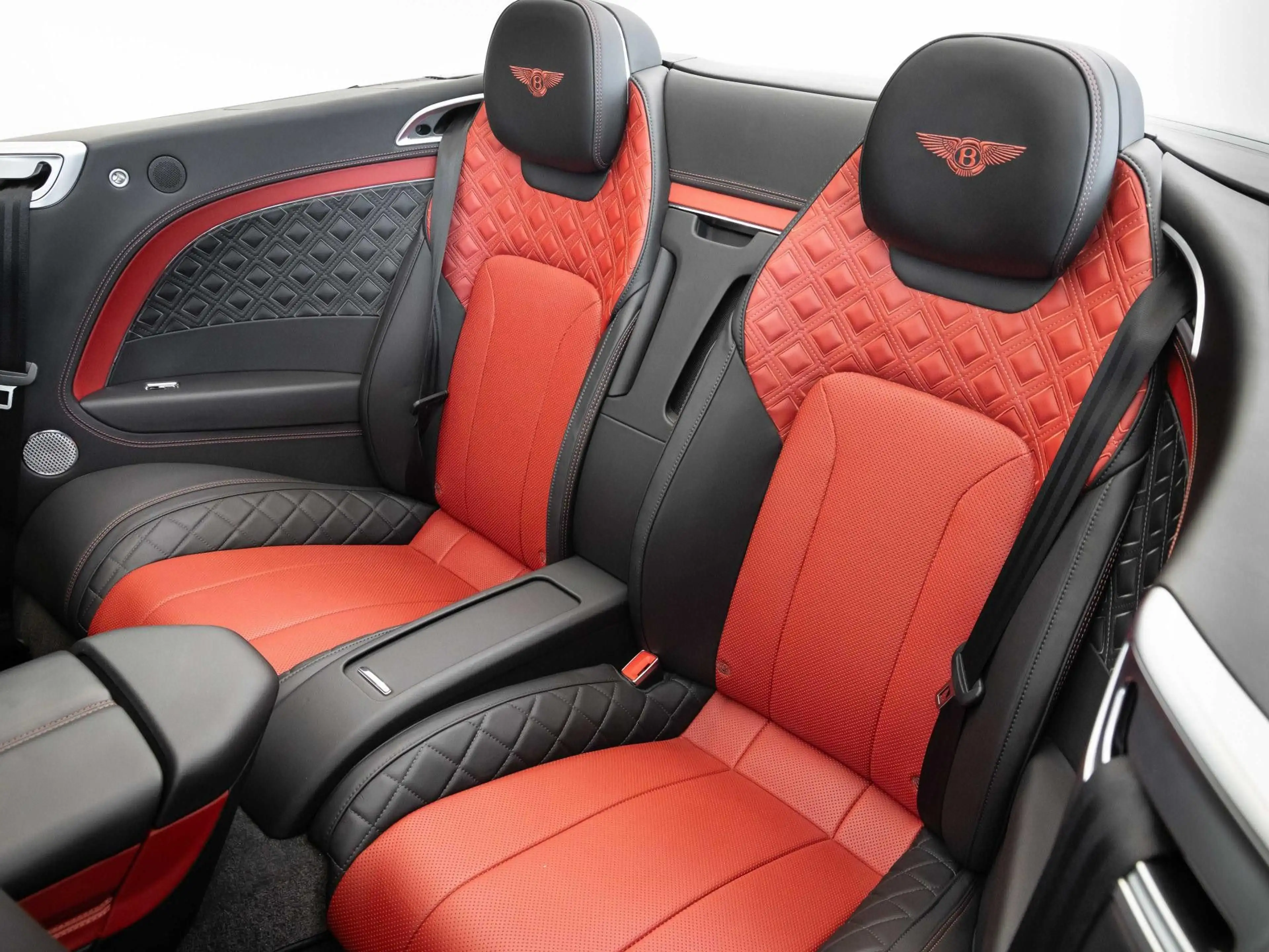 Bentley Continental New Continental GTC V8 von BENTLEY MANNHEIM — photo 6