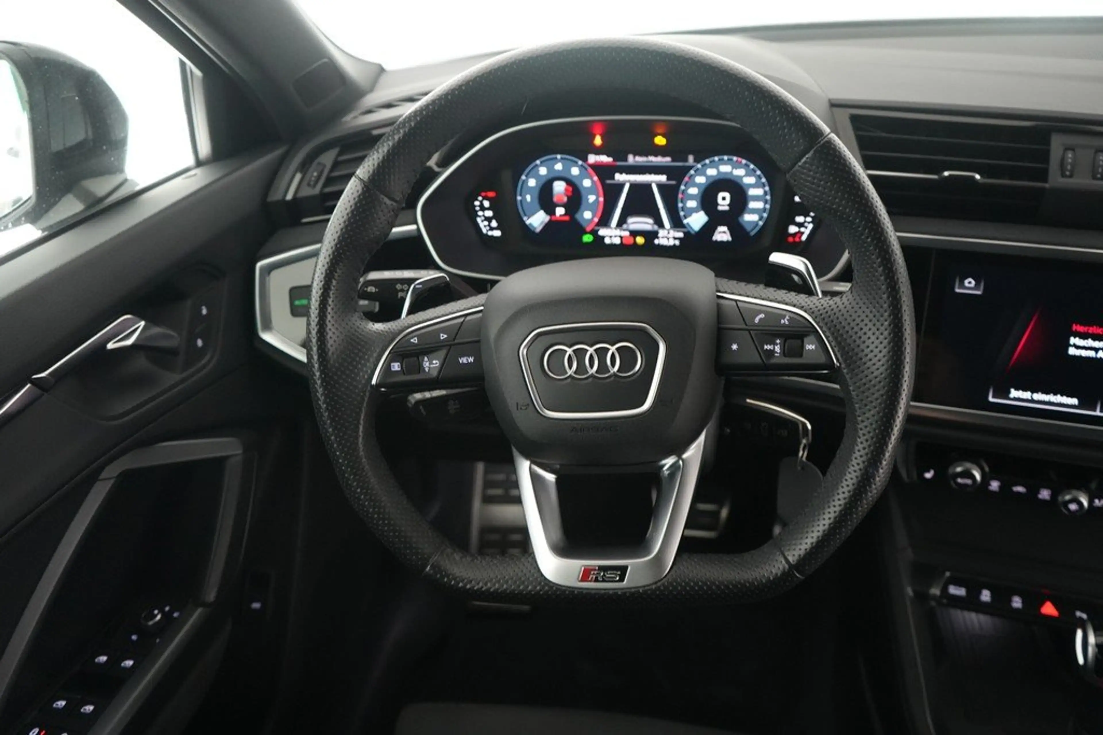 Audi RS Q3 RSQ3 Sportback 2.5 TFSI qu. S tronic 360° Kamera — photo 12